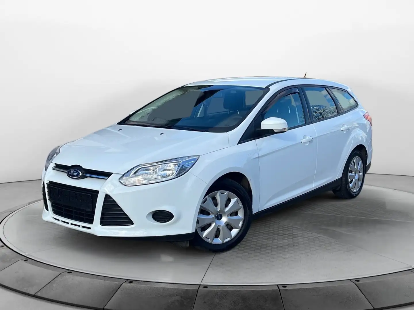 Ford Focus Turnier KLIMA*SZHG*USB*WINTERPAKET Weiß - 1