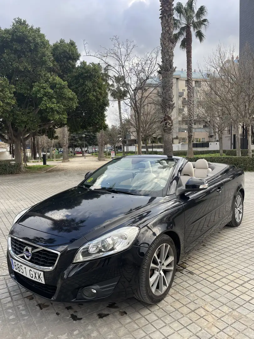 Volvo C70 D4 Momentum - 1