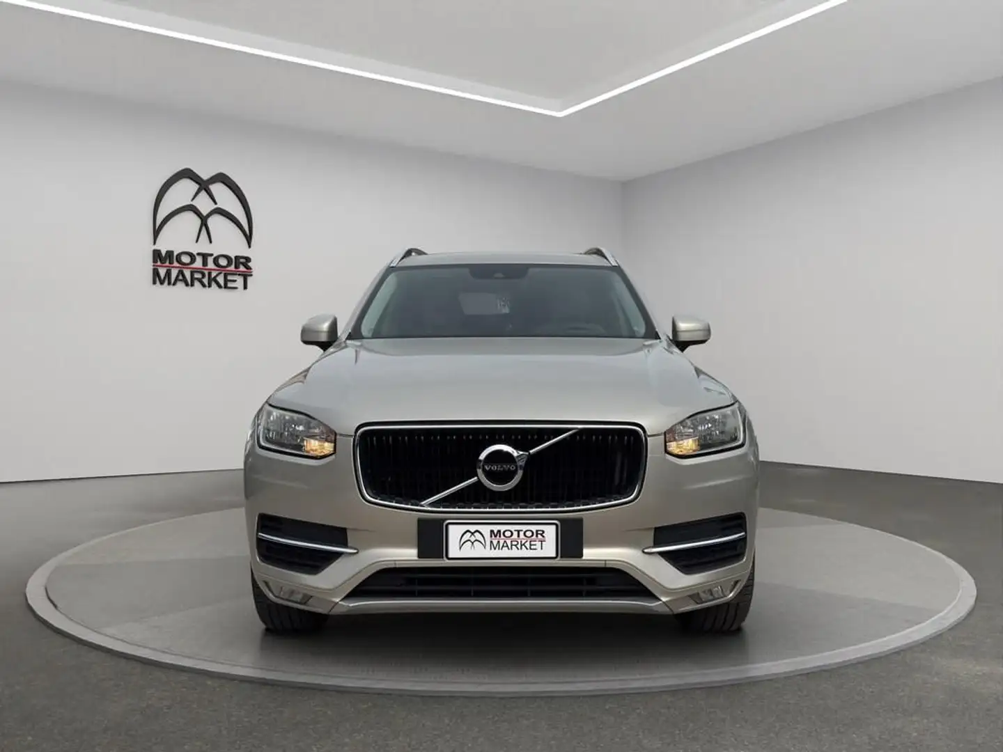 Volvo XC90 2.0 D4 Momentum 7p.ti geartronic - 2