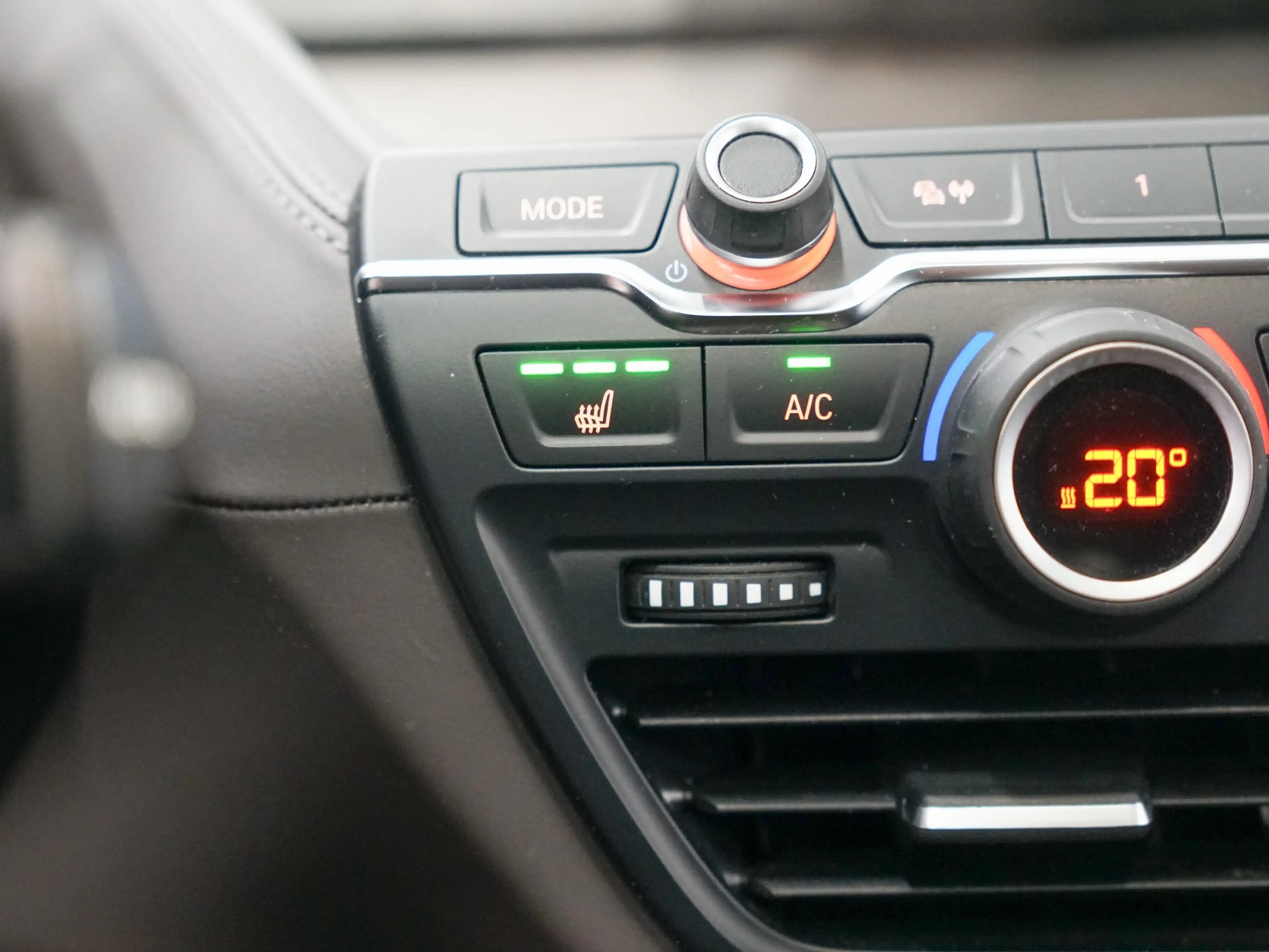 BMW i3 S iPerformance 94Ah Schuifdak | ACC | Leder — photo 15