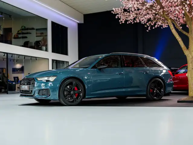 Audi A6 view 4
