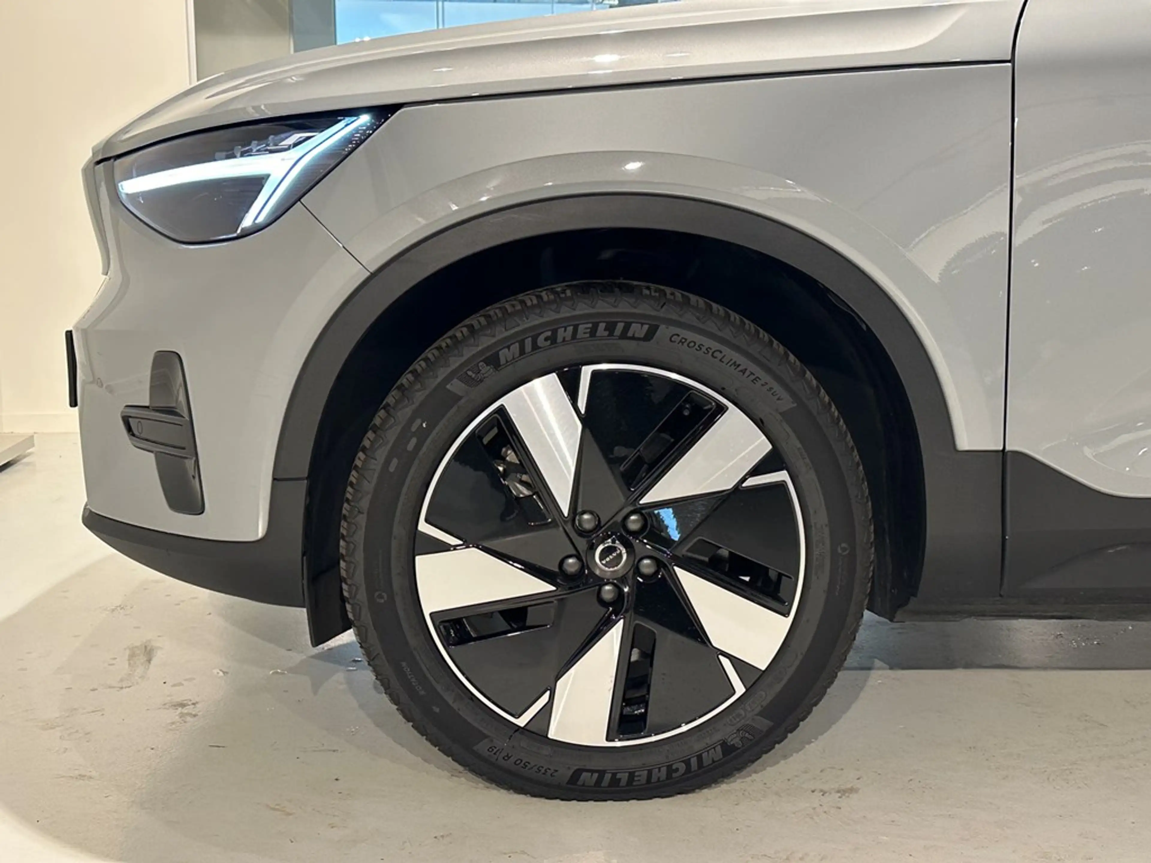 Volvo C40 Recharge Extended Range — photo 3