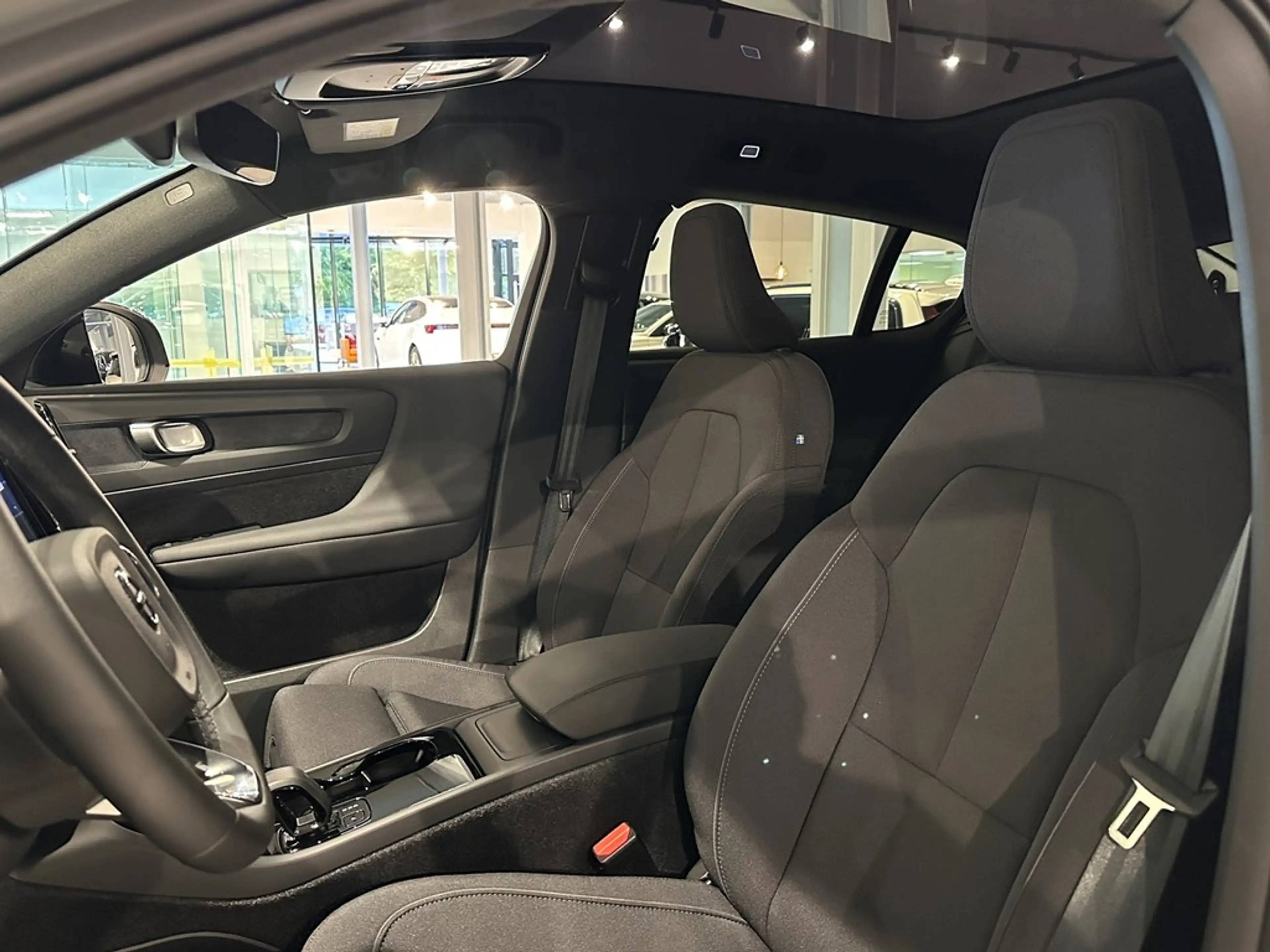 Volvo C40 Recharge Extended Range — photo 5