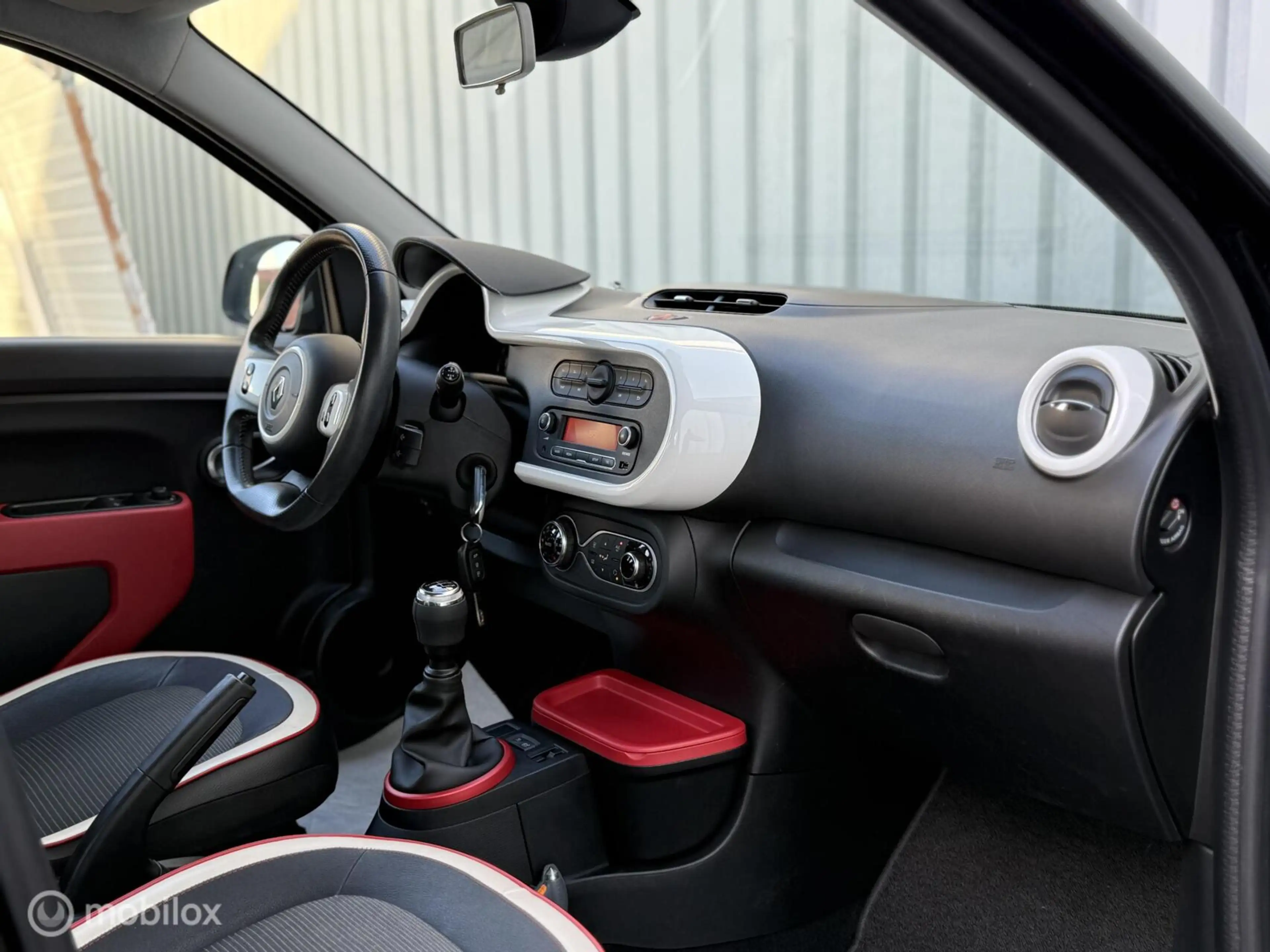 Renault Twingo 1.0 SCe Intens | Cruise | Climate | 35dKM! — photo 19