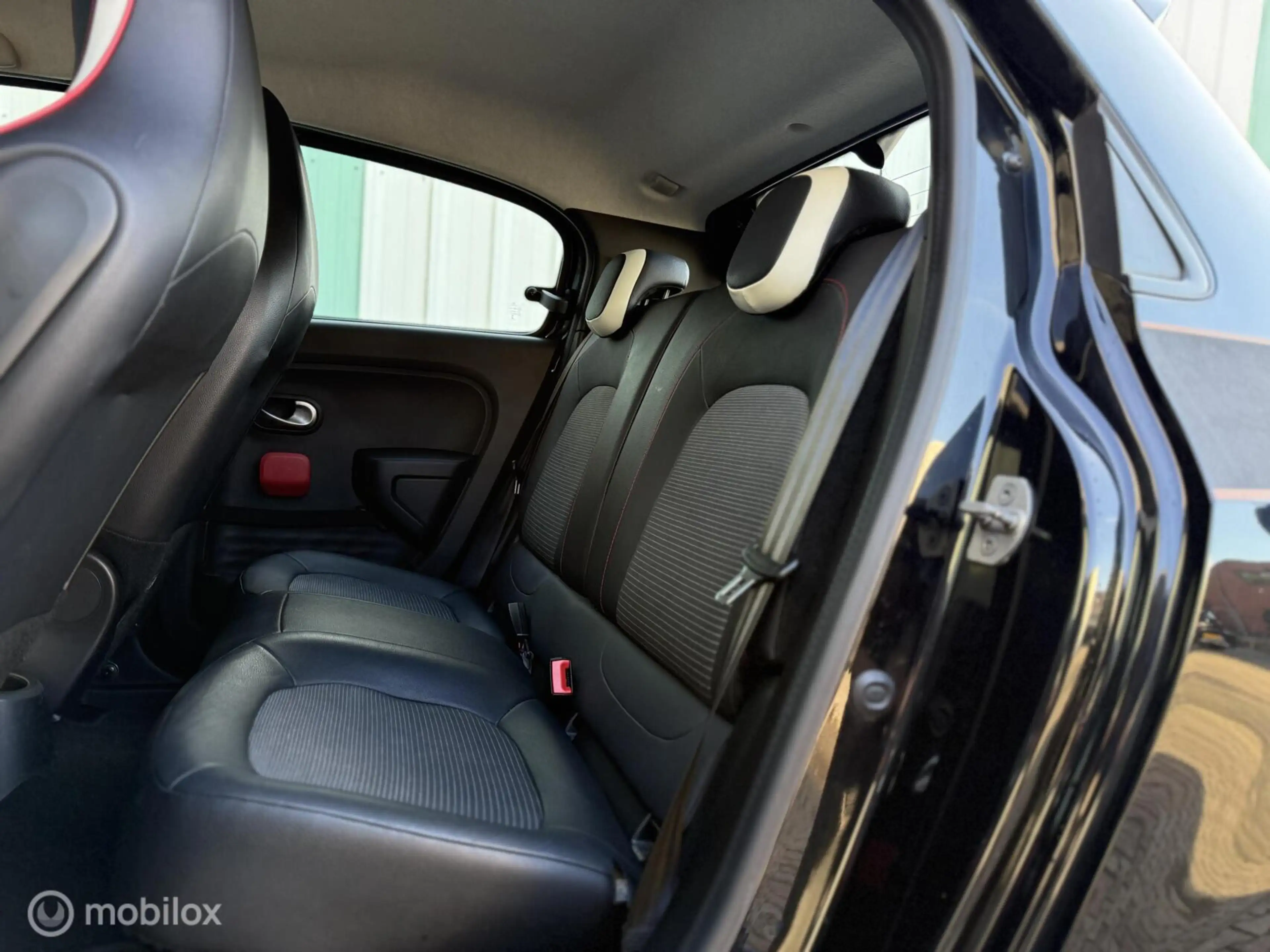 Renault Twingo 1.0 SCe Intens | Cruise | Climate | 35dKM! — photo 5