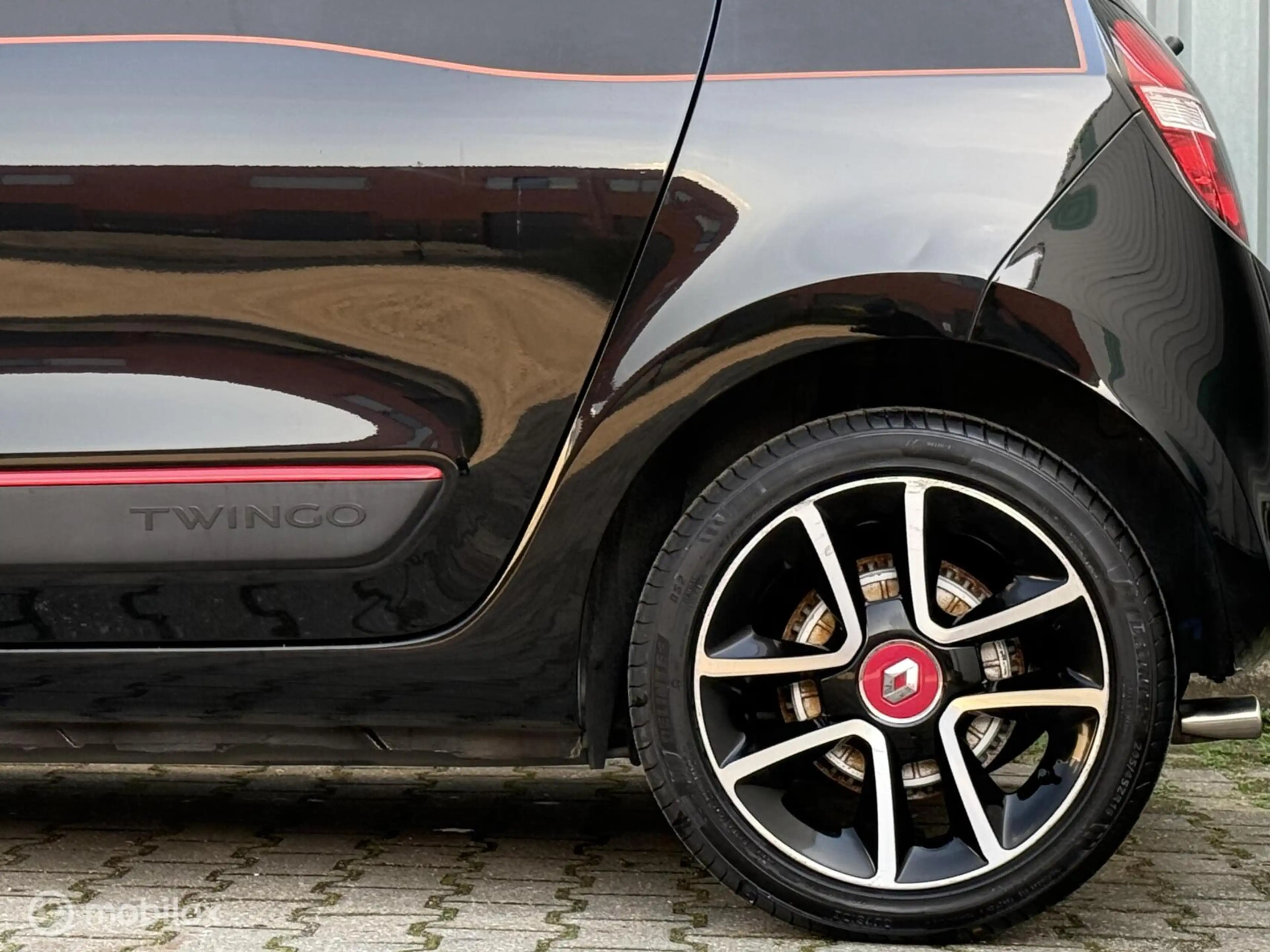 Renault Twingo 1.0 SCe Intens | Cruise | Climate | 35dKM! — photo 11