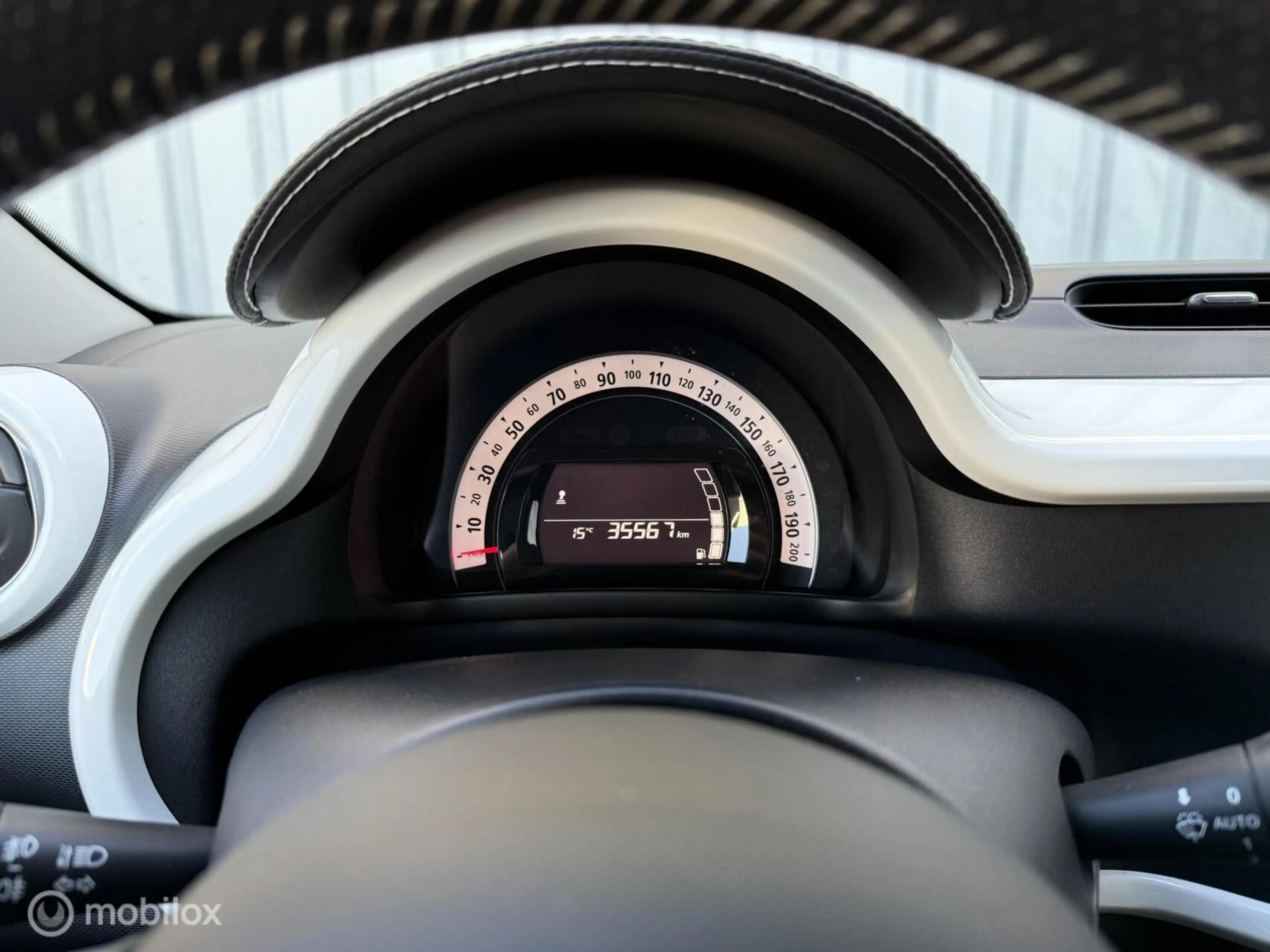 Renault Twingo 1.0 SCe Intens | Cruise | Climate | 35dKM! — photo 28