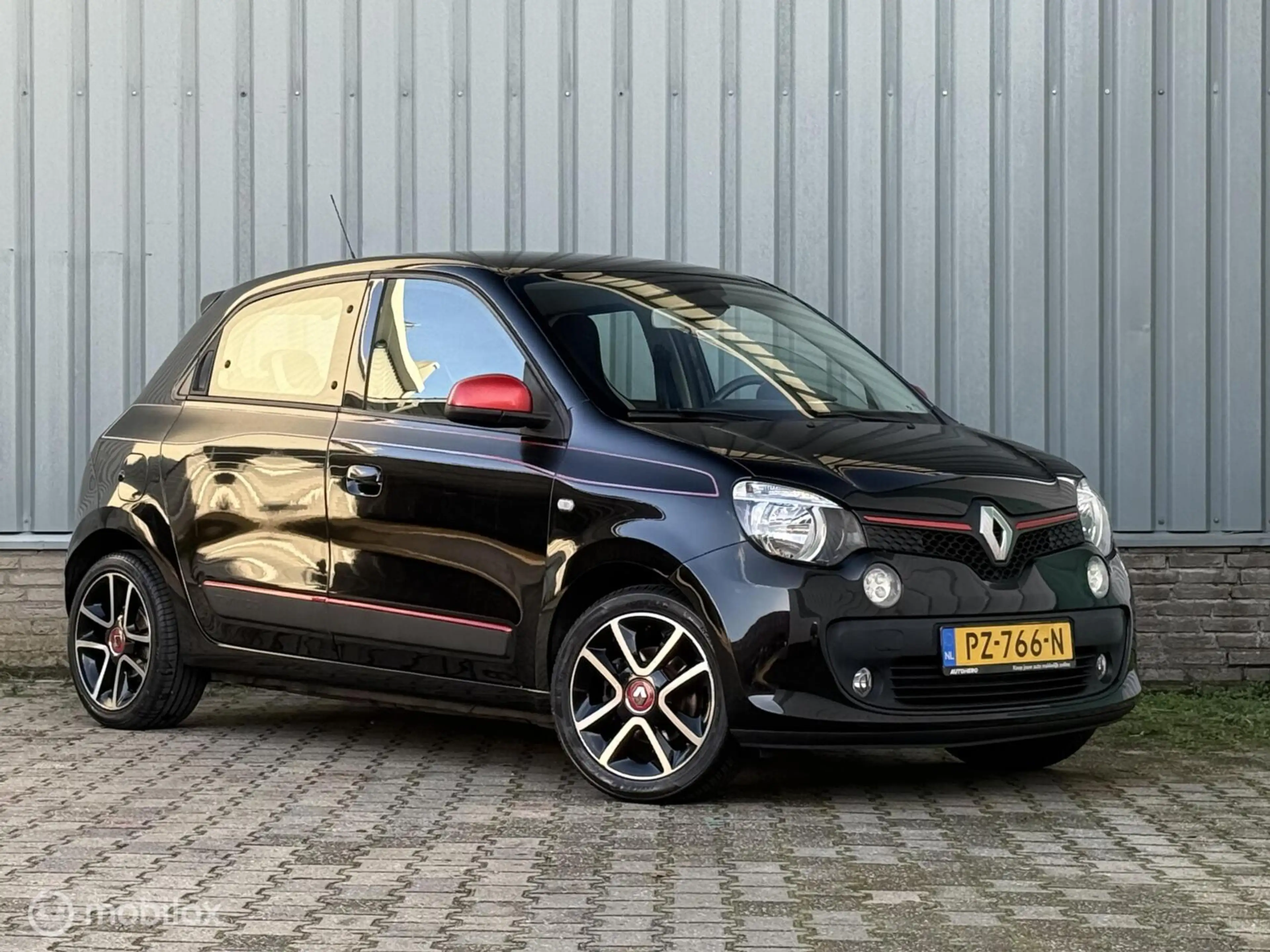 Renault Twingo 1.0 SCe Intens | Cruise | Climate | 35dKM! — photo 14