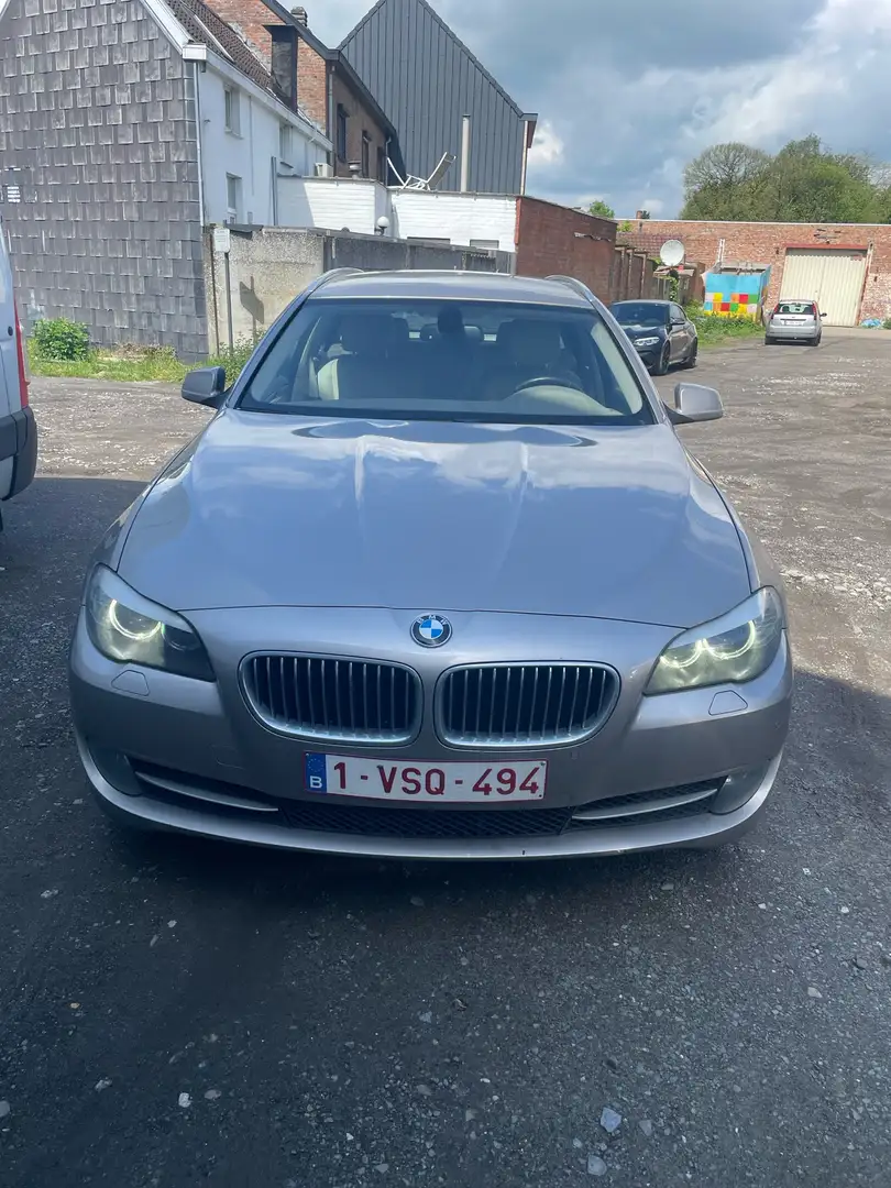 BMW 520 520d Touring Aut. Beżowy - 1