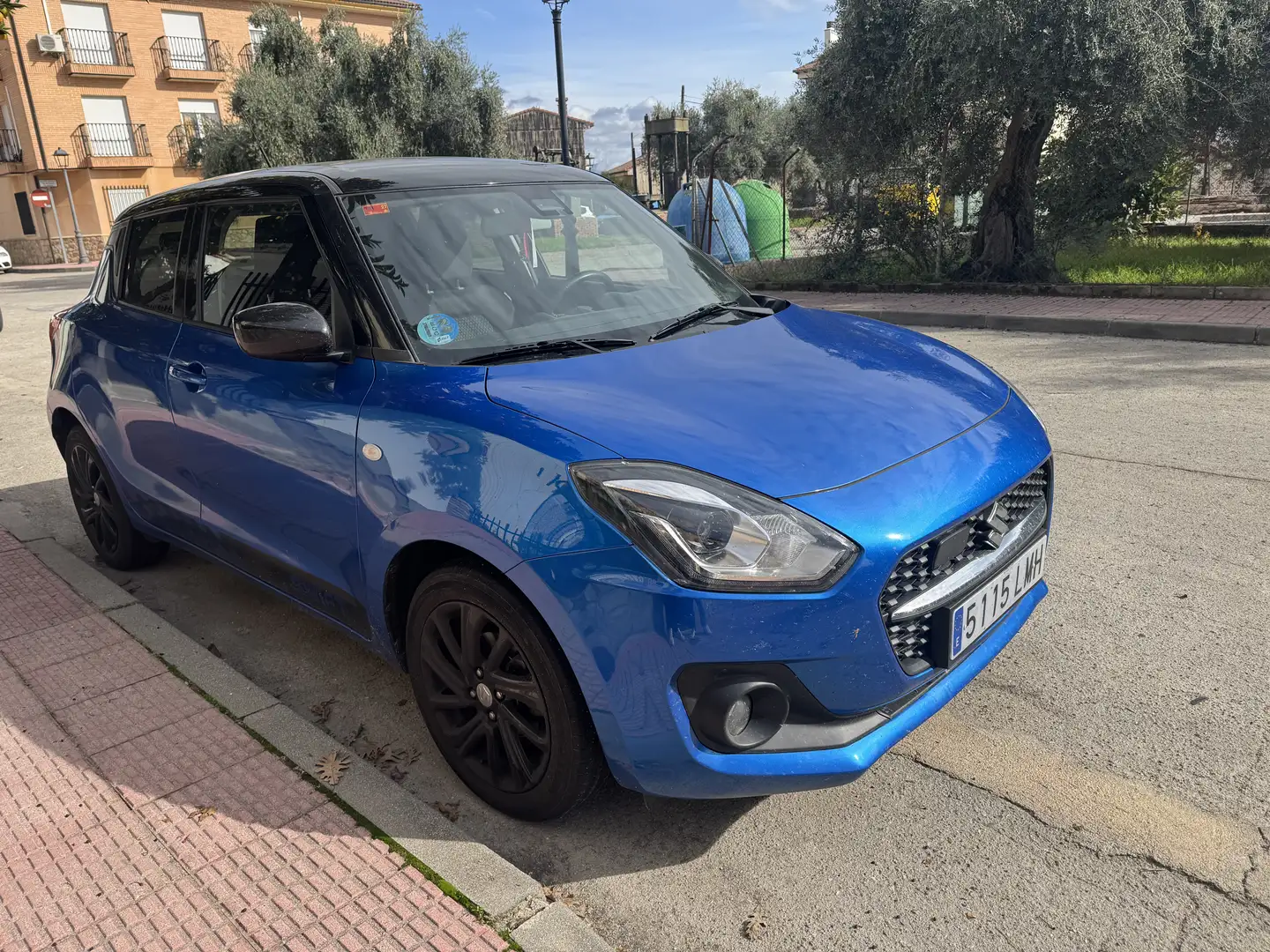 Suzuki Swift 1.2 Mild Hybrid GLE CVT - 2