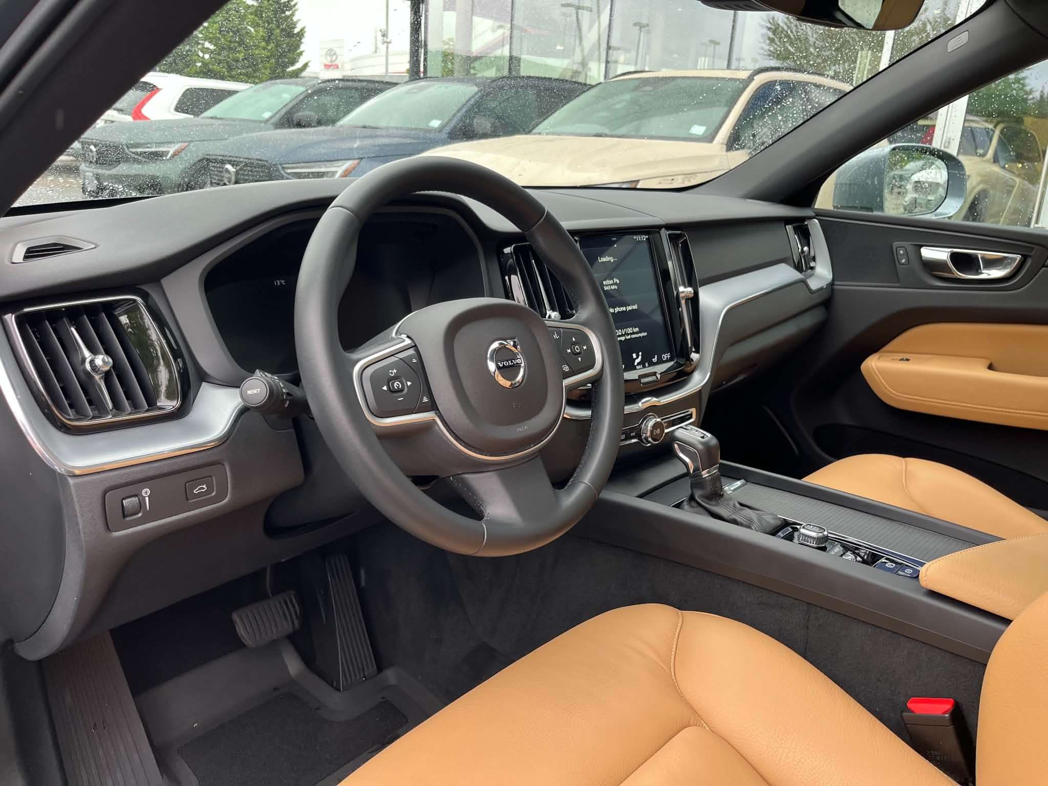 2019 Volvo XC60 T6 AWD Momentum thumb 11