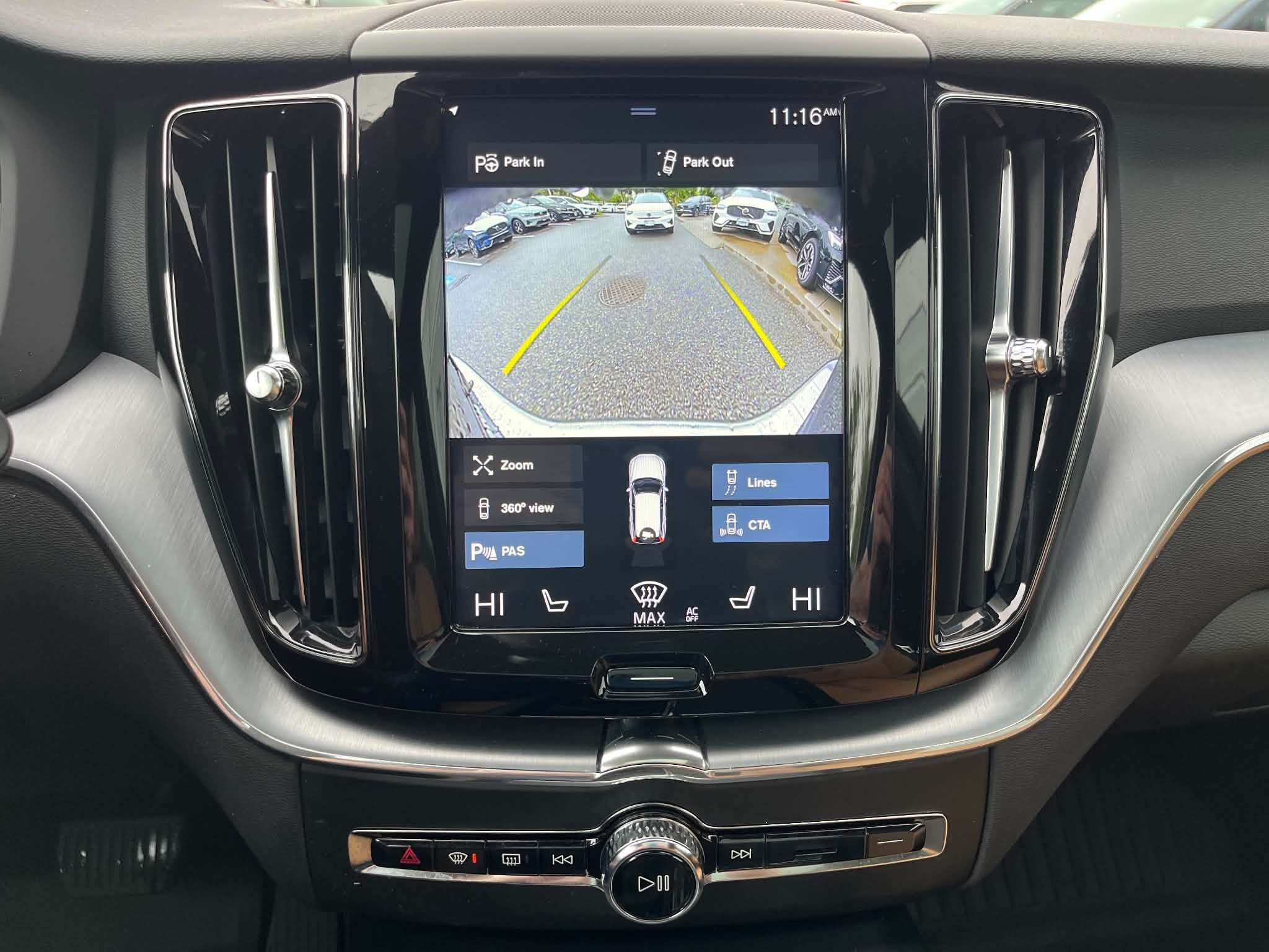 2019 Volvo XC60 T6 AWD Momentum thumb 21