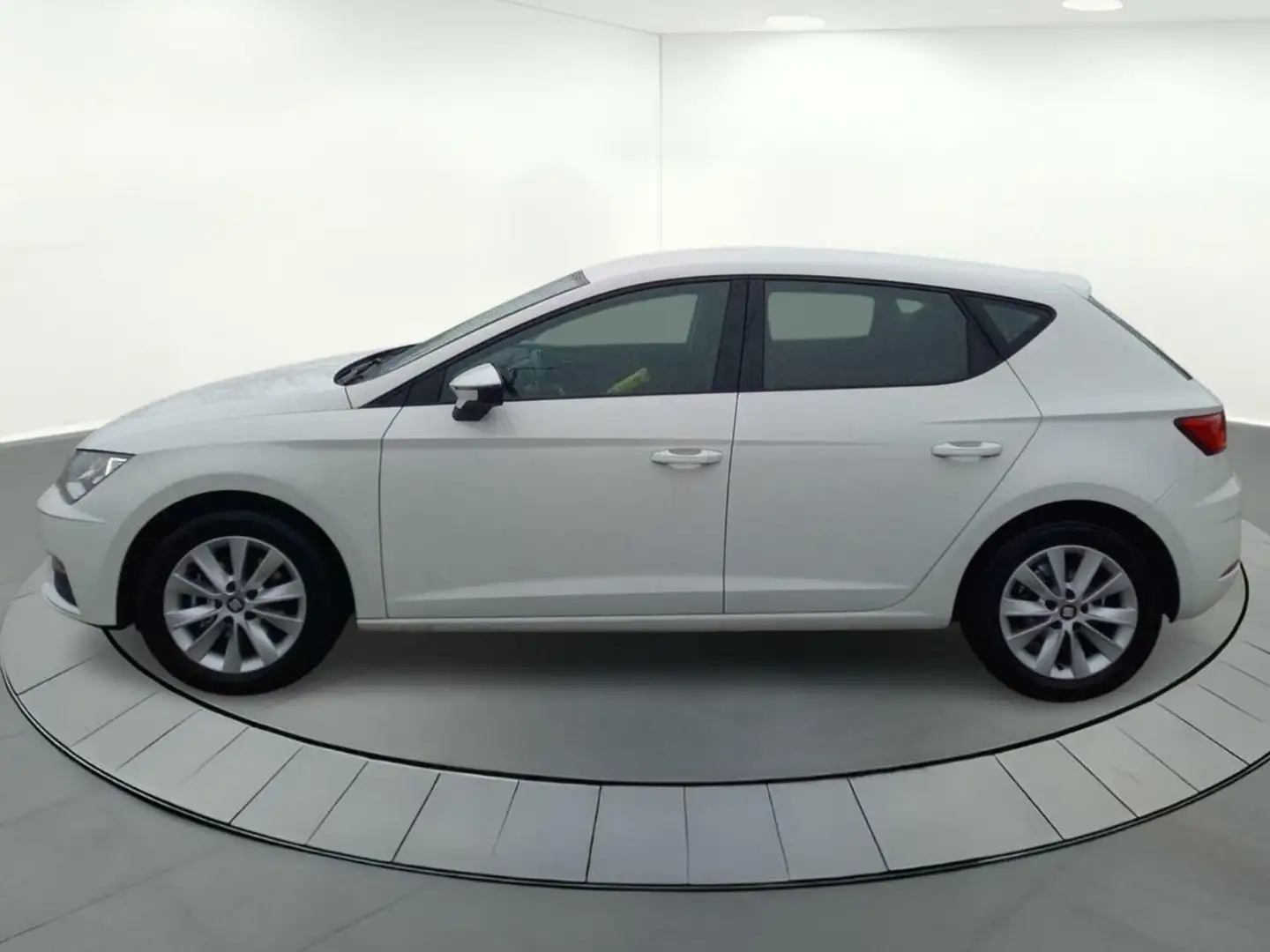 SEAT Leon 1.5 TGI 96kW (130CV) St&Sp Style Blanc - 2