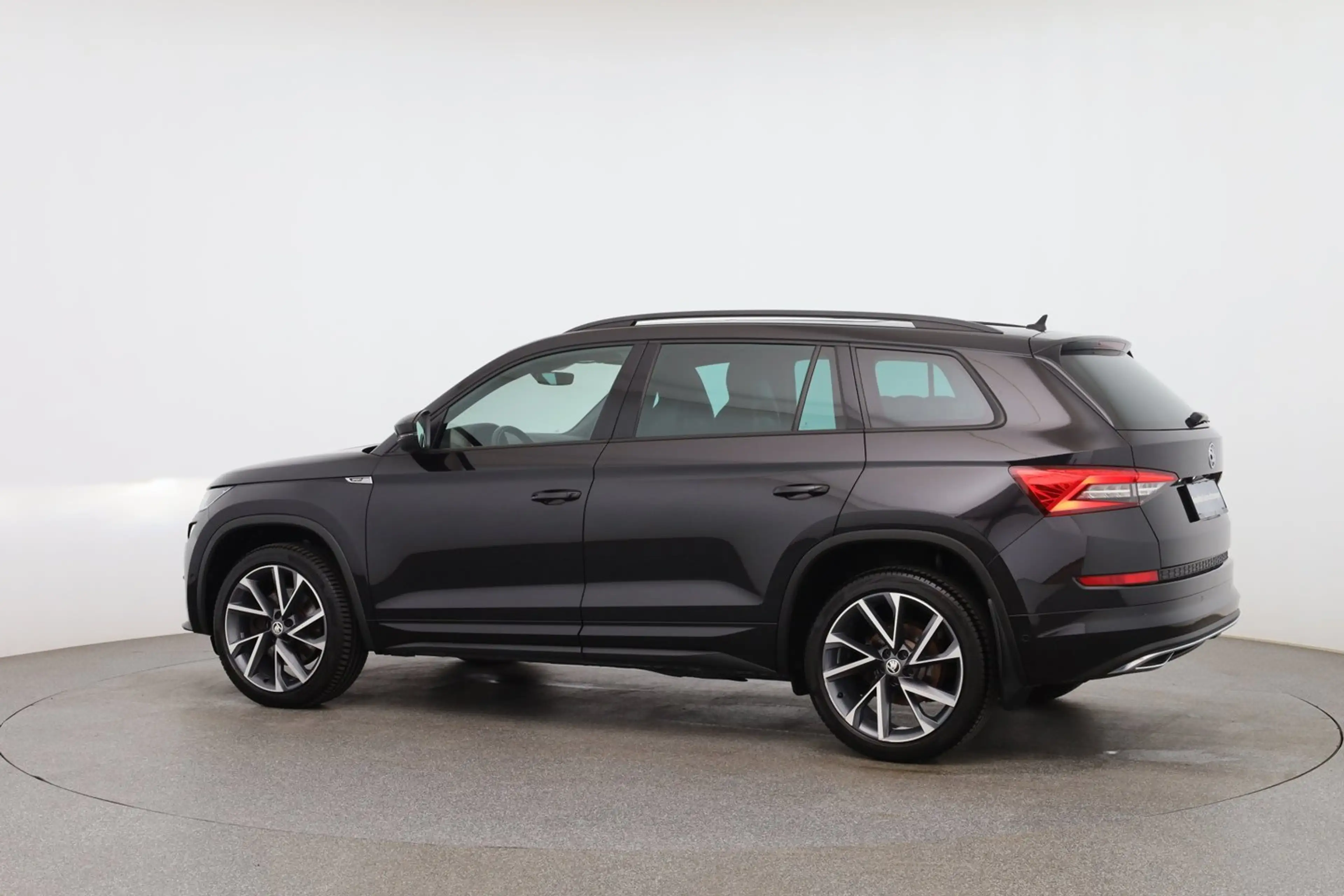 Skoda Kodiaq 4x4 SportLine TDI SCR DSG — photo 3