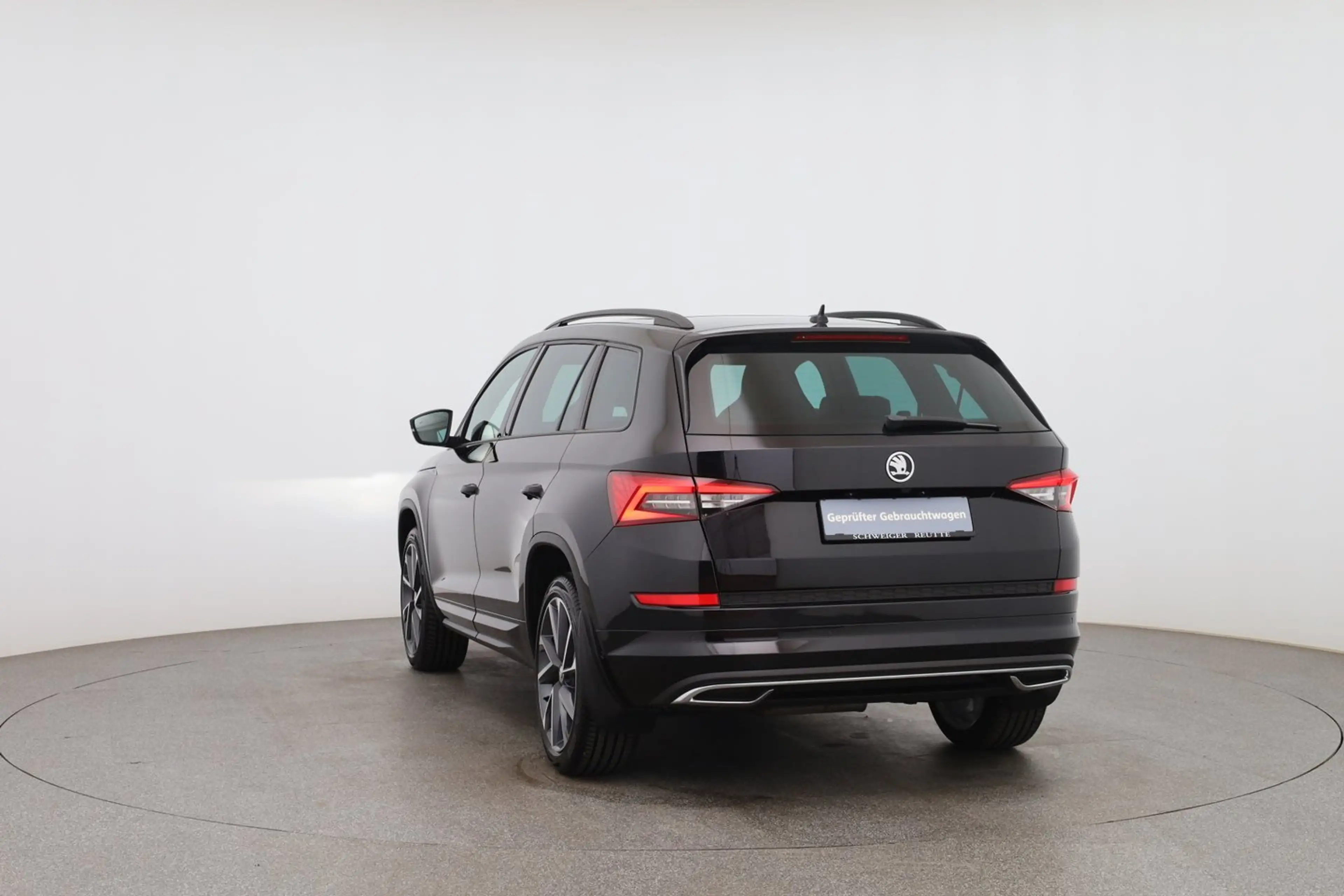 Skoda Kodiaq 4x4 SportLine TDI SCR DSG — photo 4