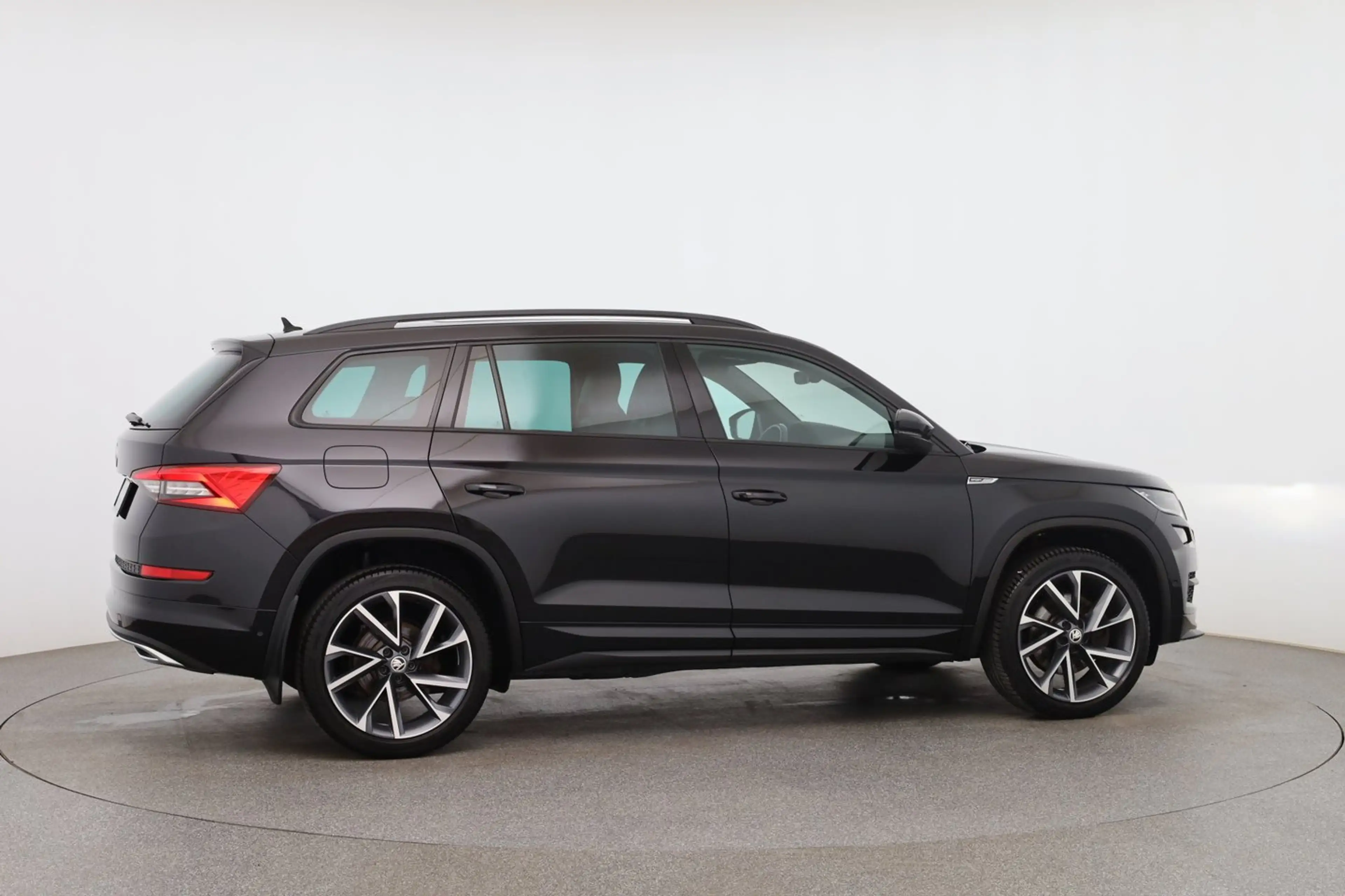 Skoda Kodiaq 4x4 SportLine TDI SCR DSG — photo 6