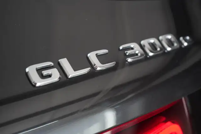 Mercedes-Benz GLC view 7
