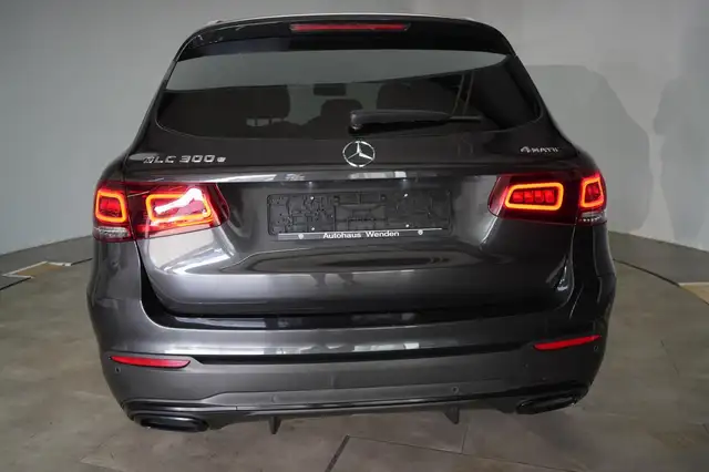 Mercedes-Benz GLC view 6