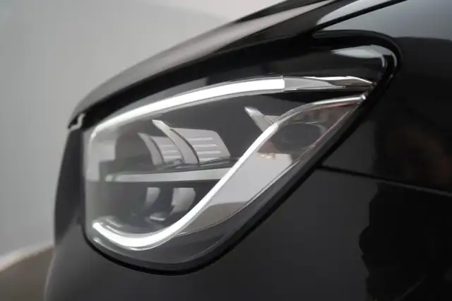 Mercedes-Benz GLC view 15