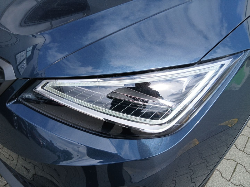 SEAT Arona 1.5 TSI FR DSG *ACC*LED*NAV*Vision+*SHZ* — photo 8