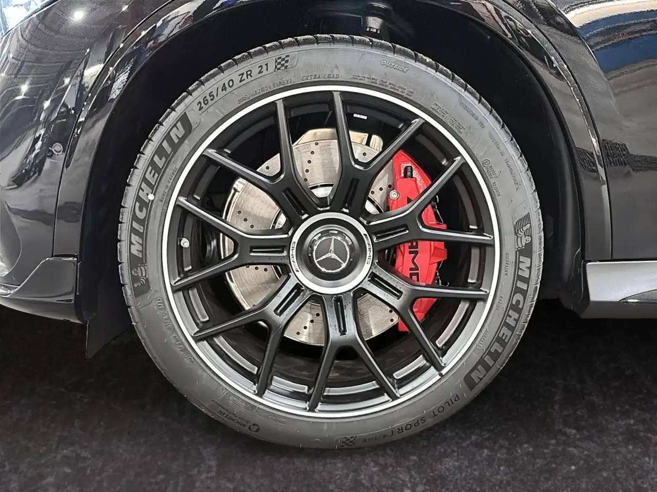 Mercedes-Benz GLC снимка Mercedes-Benz GLC