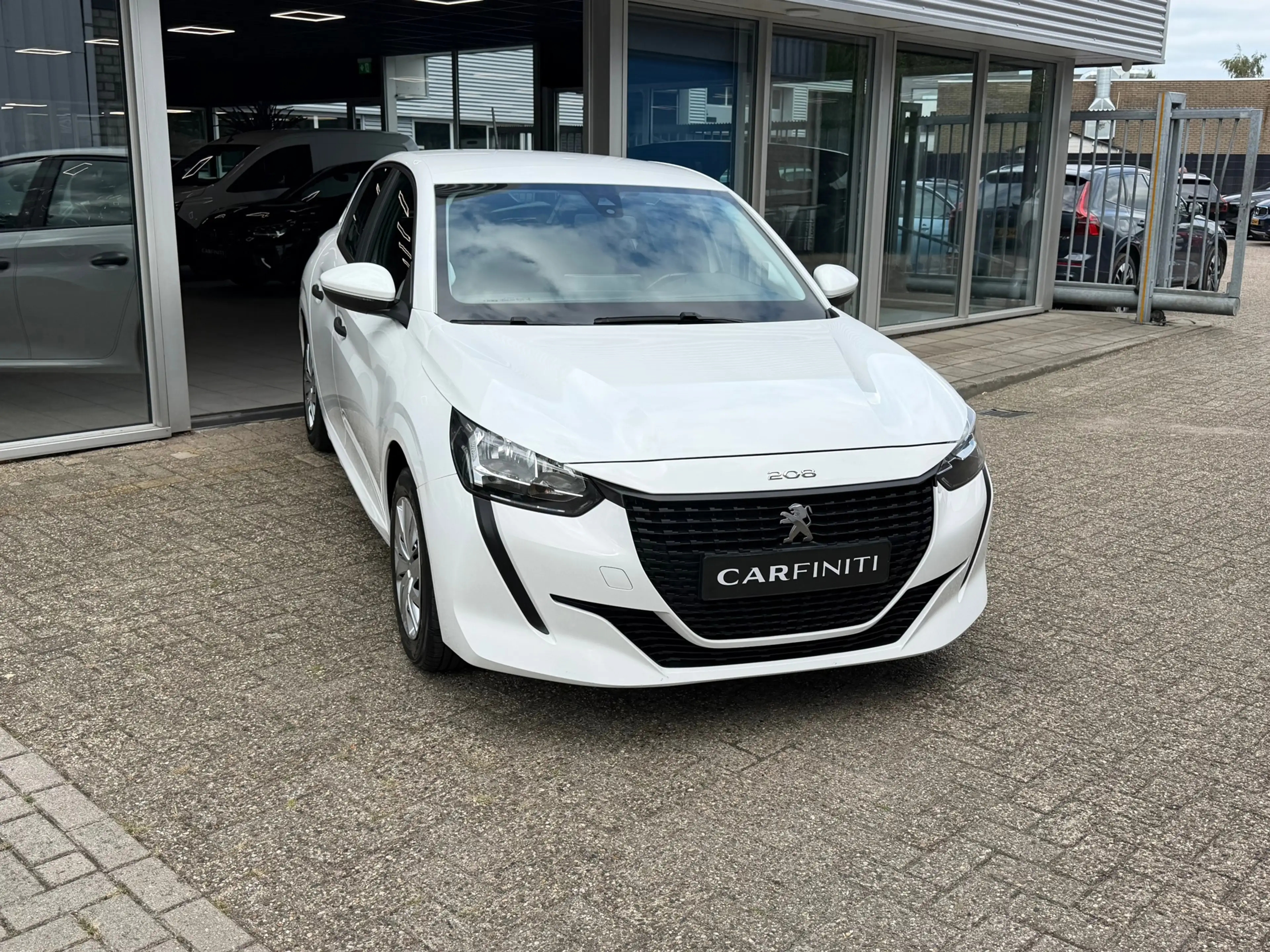 Peugeot 208 1.2 PureTech Allure Pack | Navigatie | Airco | Cru — photo 5