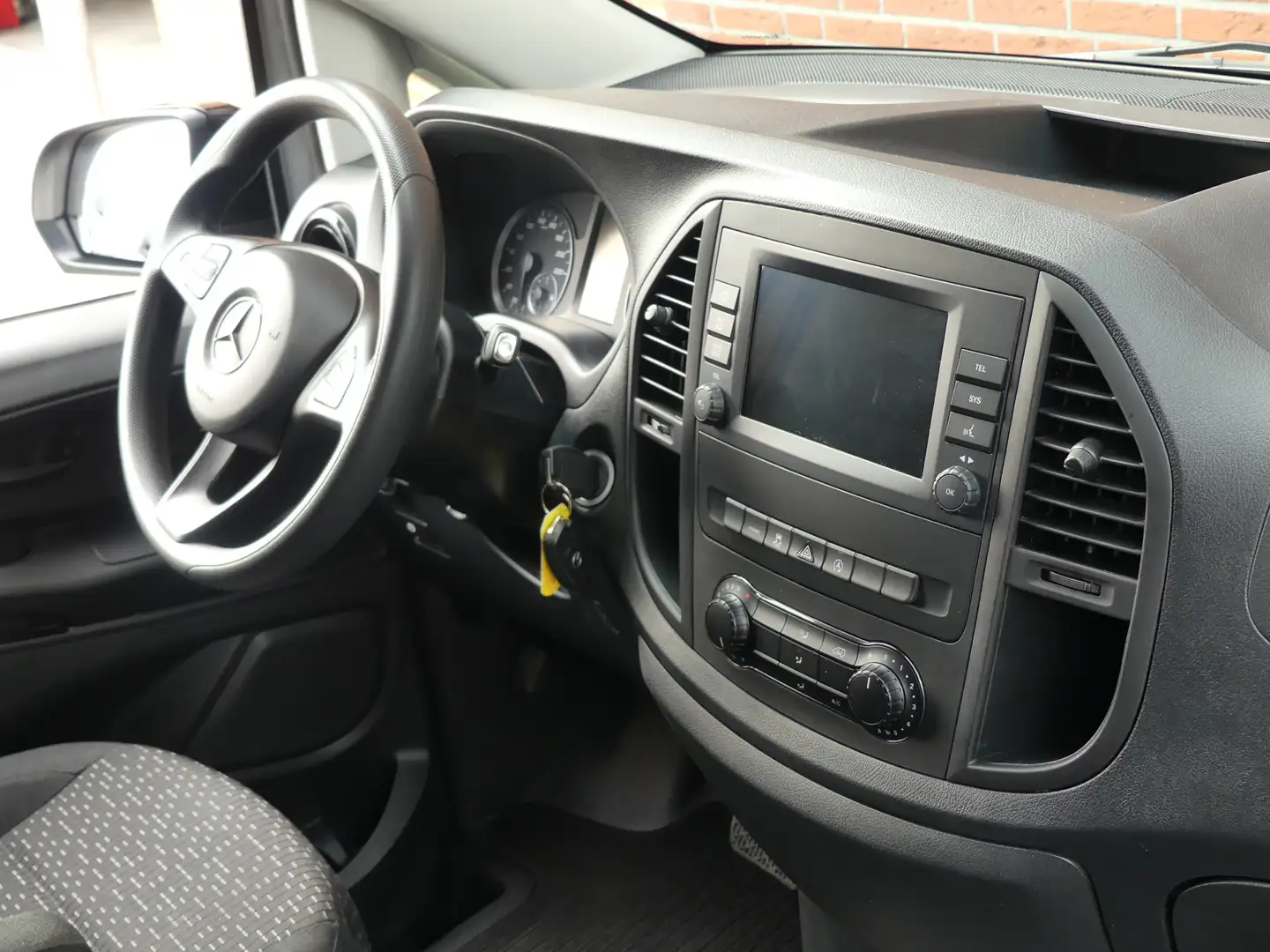 Mercedes-Benz Vito 114 CDI Lang Camera/Cruise control/Navigatie Grijs - 2