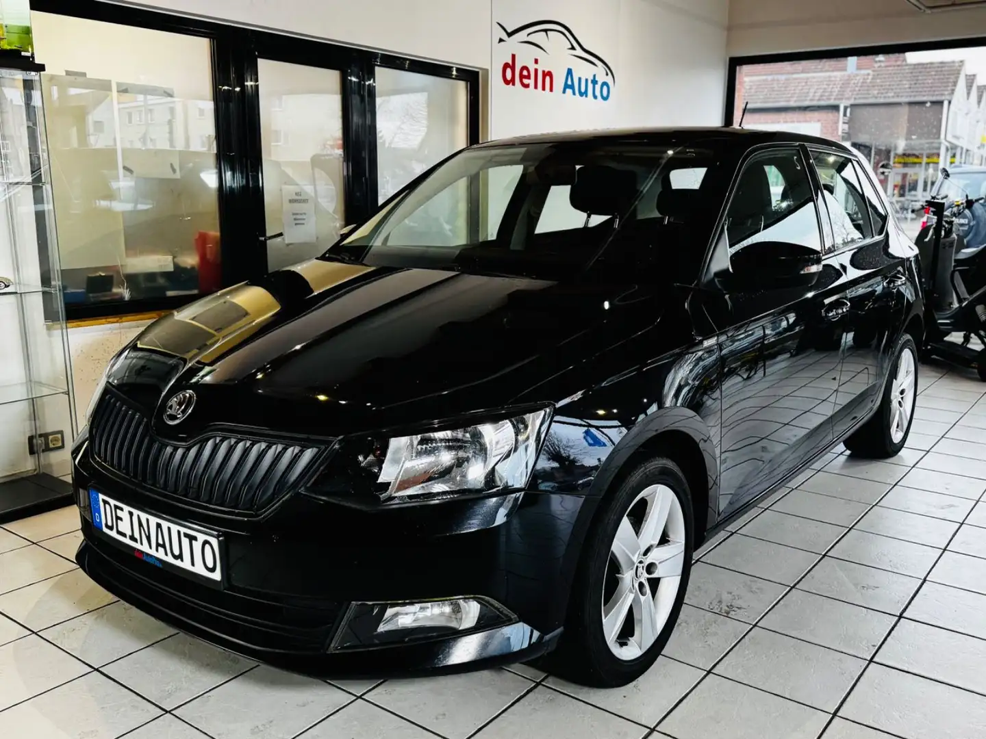 Skoda Fabia Cool Plus Schwarz - 1