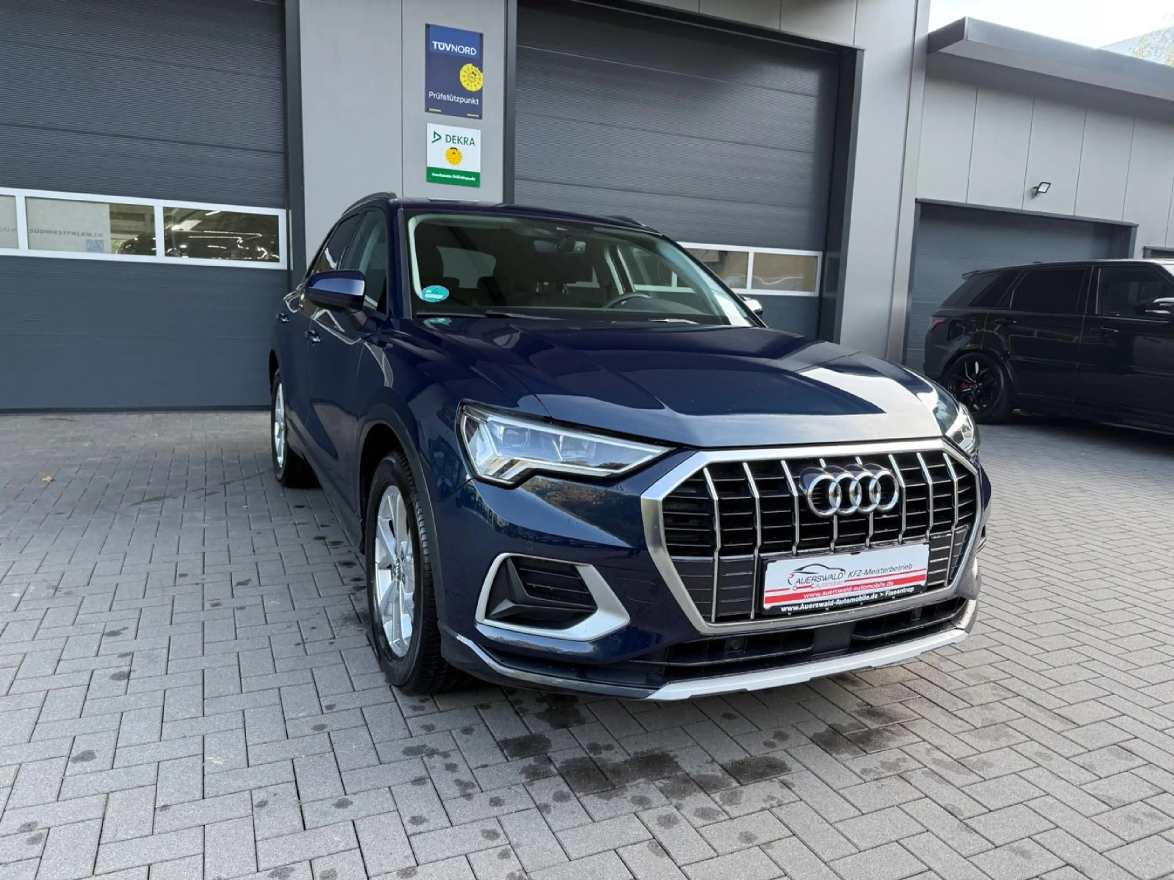 Audi Q3 35 TFSI advanced* AHK *App * Kamera *DAB — photo 3