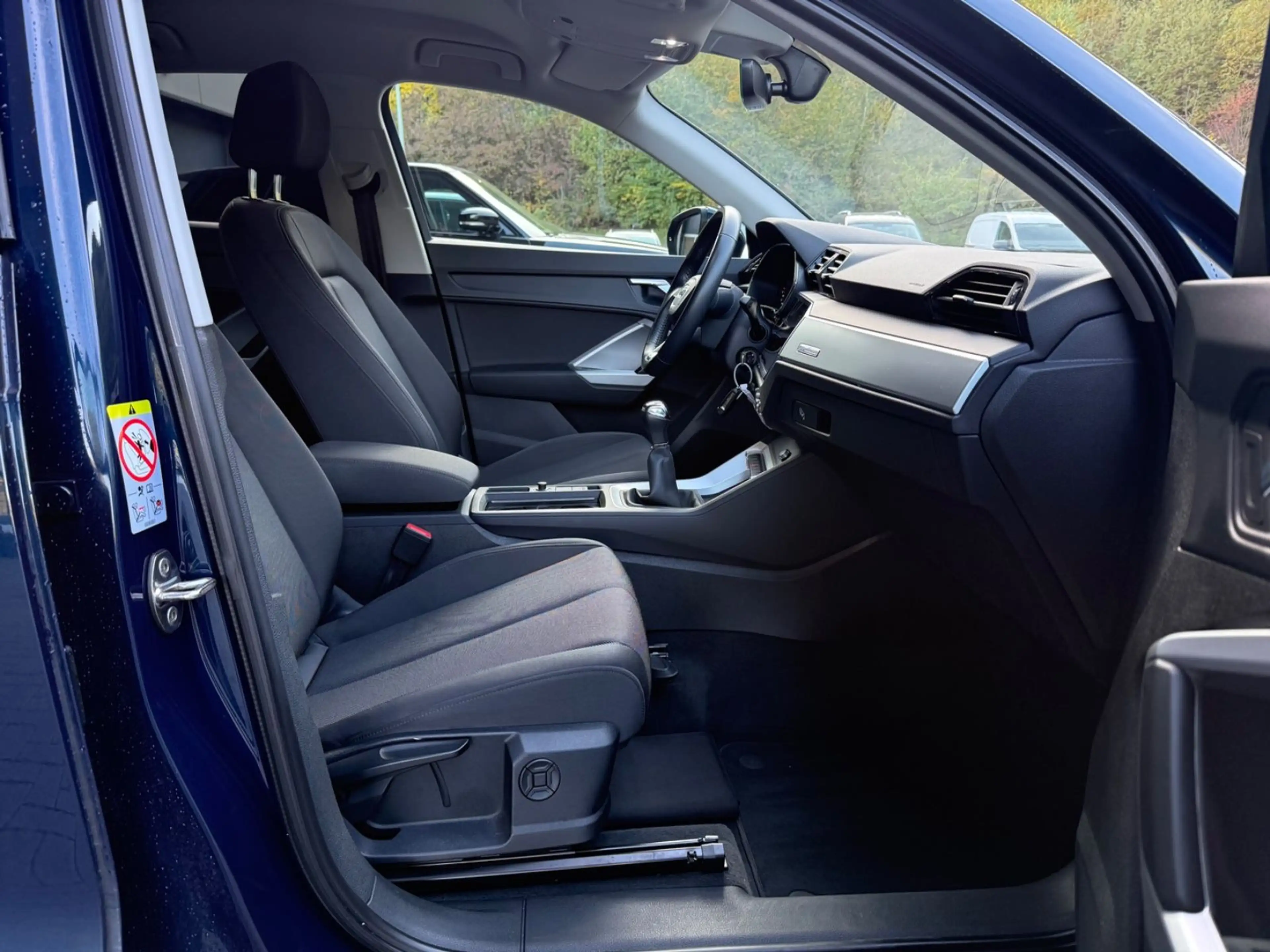 Audi Q3 35 TFSI advanced* AHK *App * Kamera *DAB — photo 13