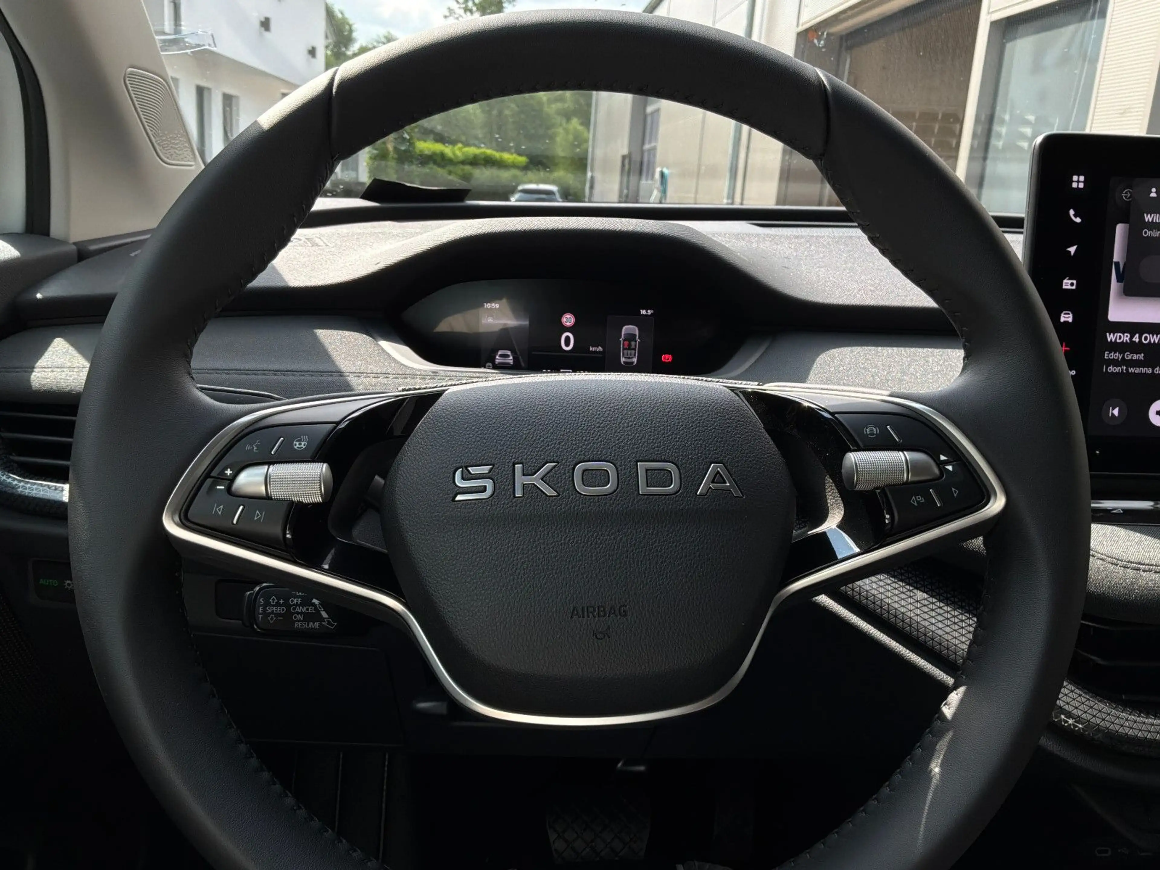 Skoda Elroq 60 Essence Navi+AHK Vorb+LED+Kamera+ACC — photo 10