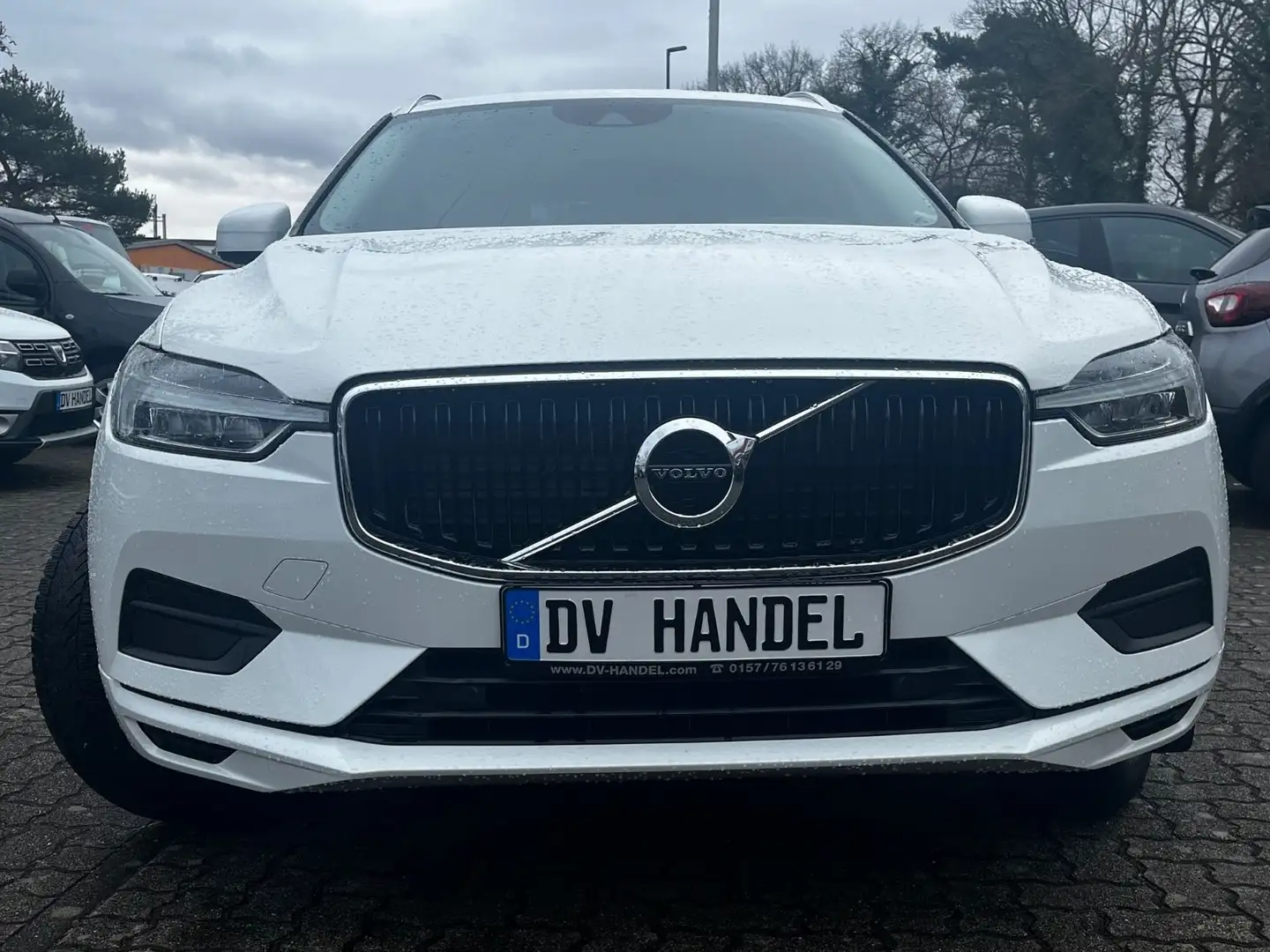 Volvo XC60 *Navi/PDC/Kamera* Weiß - 2