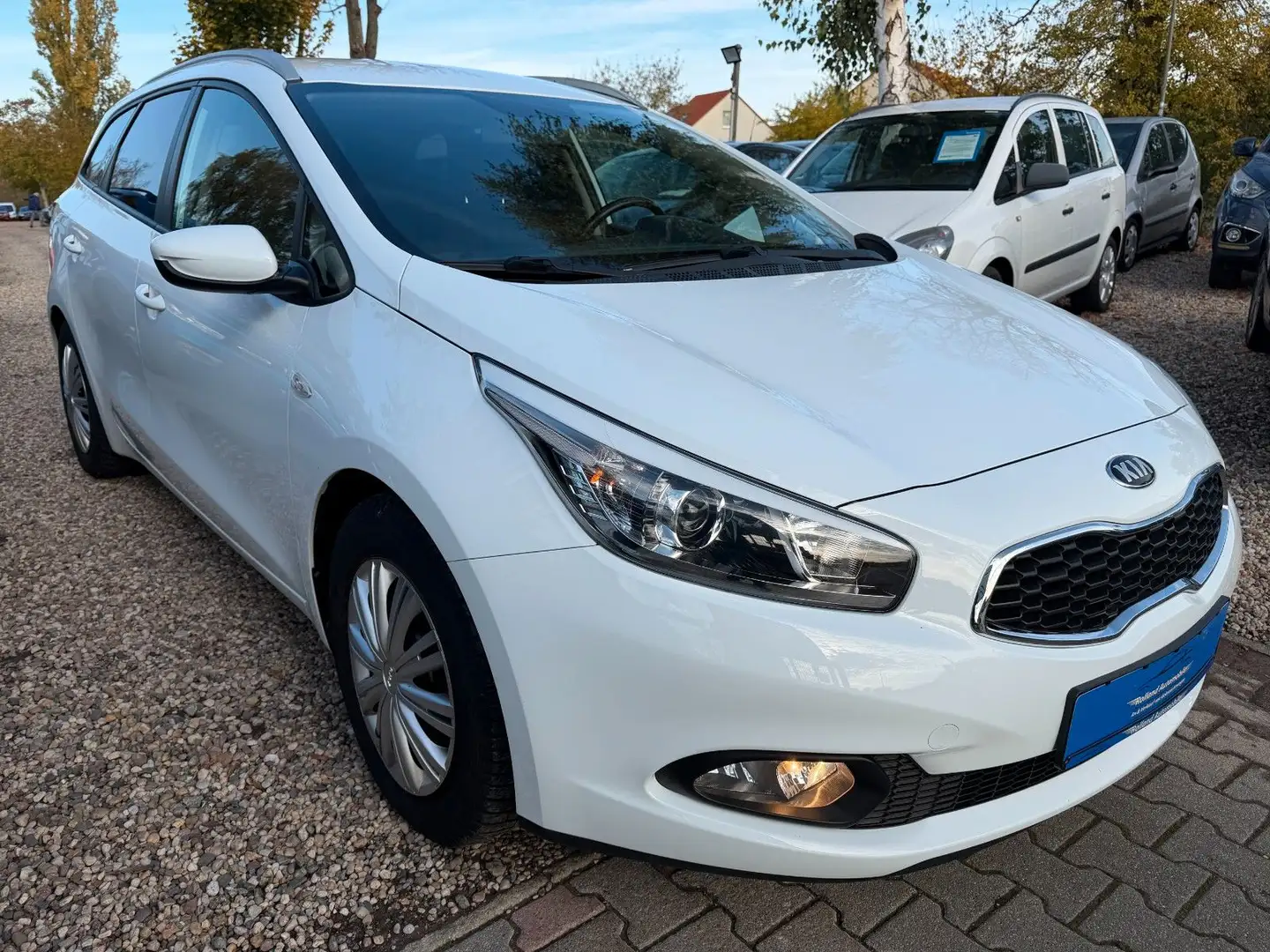 Kia Ceed / cee'd Sportswagon*Klima*SHZ*Freispr*TÜV NEU Weiß - 2