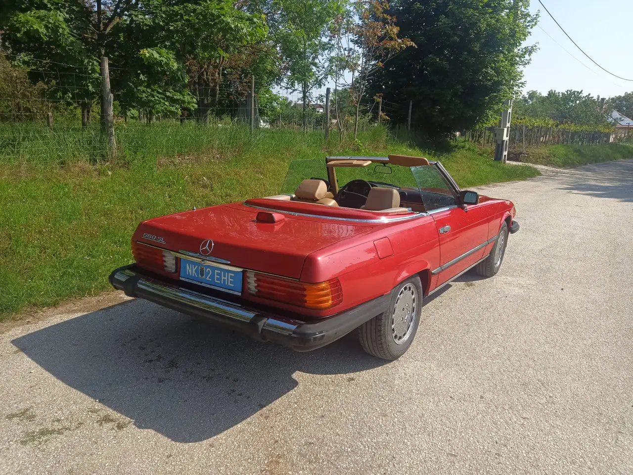 Mercedes-Benz SL 560, foto 3