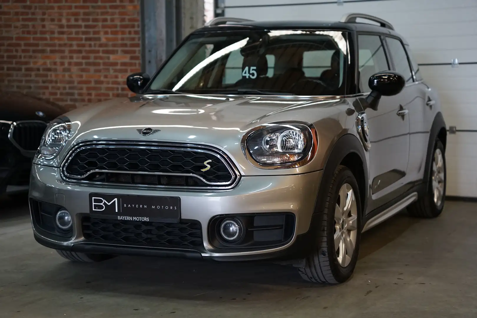 MINI Cooper SE Countryman All4 Automaat Plug in Hybride / Benzine 2019 Gris - 1