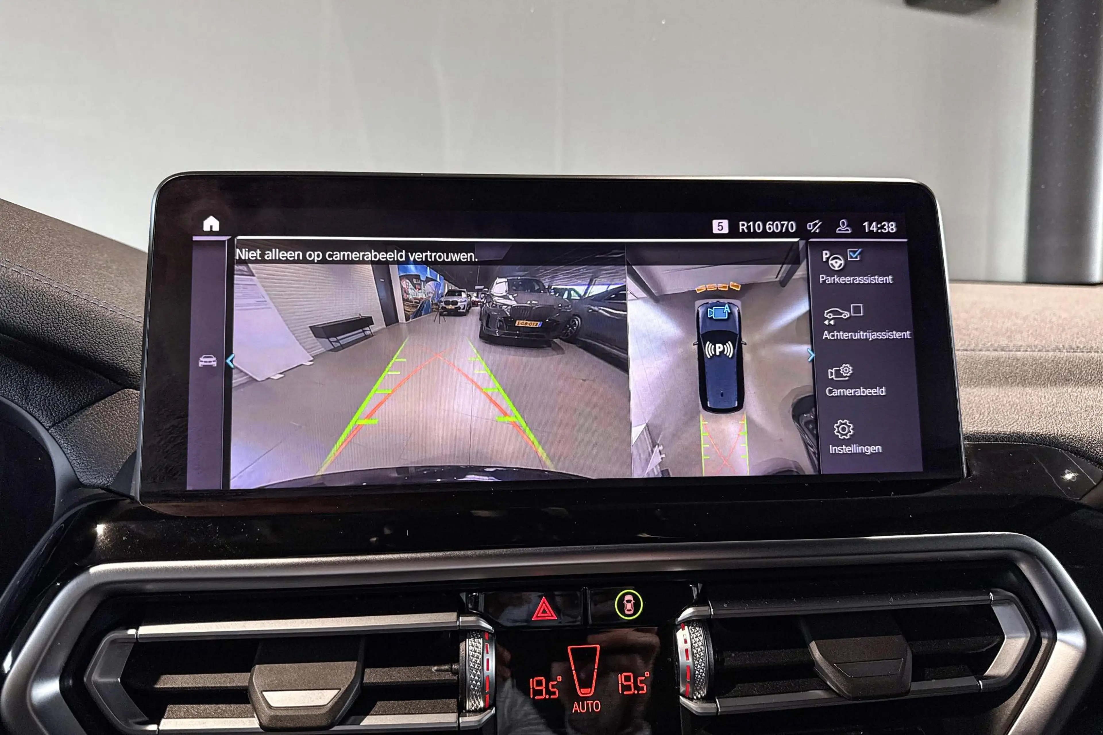 BMW iX3 High Executive 80 kWh | M Sport | Glazen Panoramad — photo 15