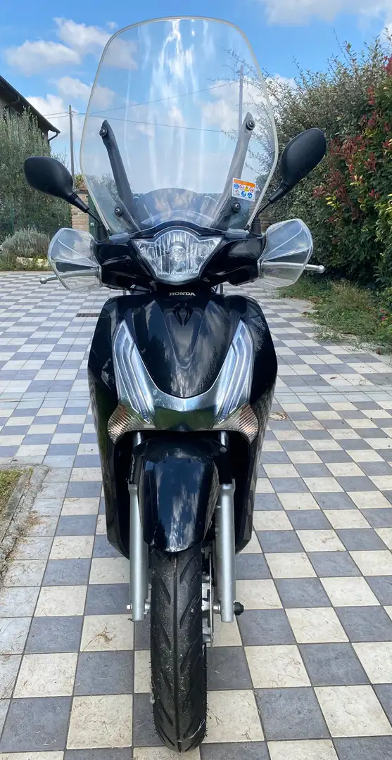 Honda SH 125i ABS Černá - 1