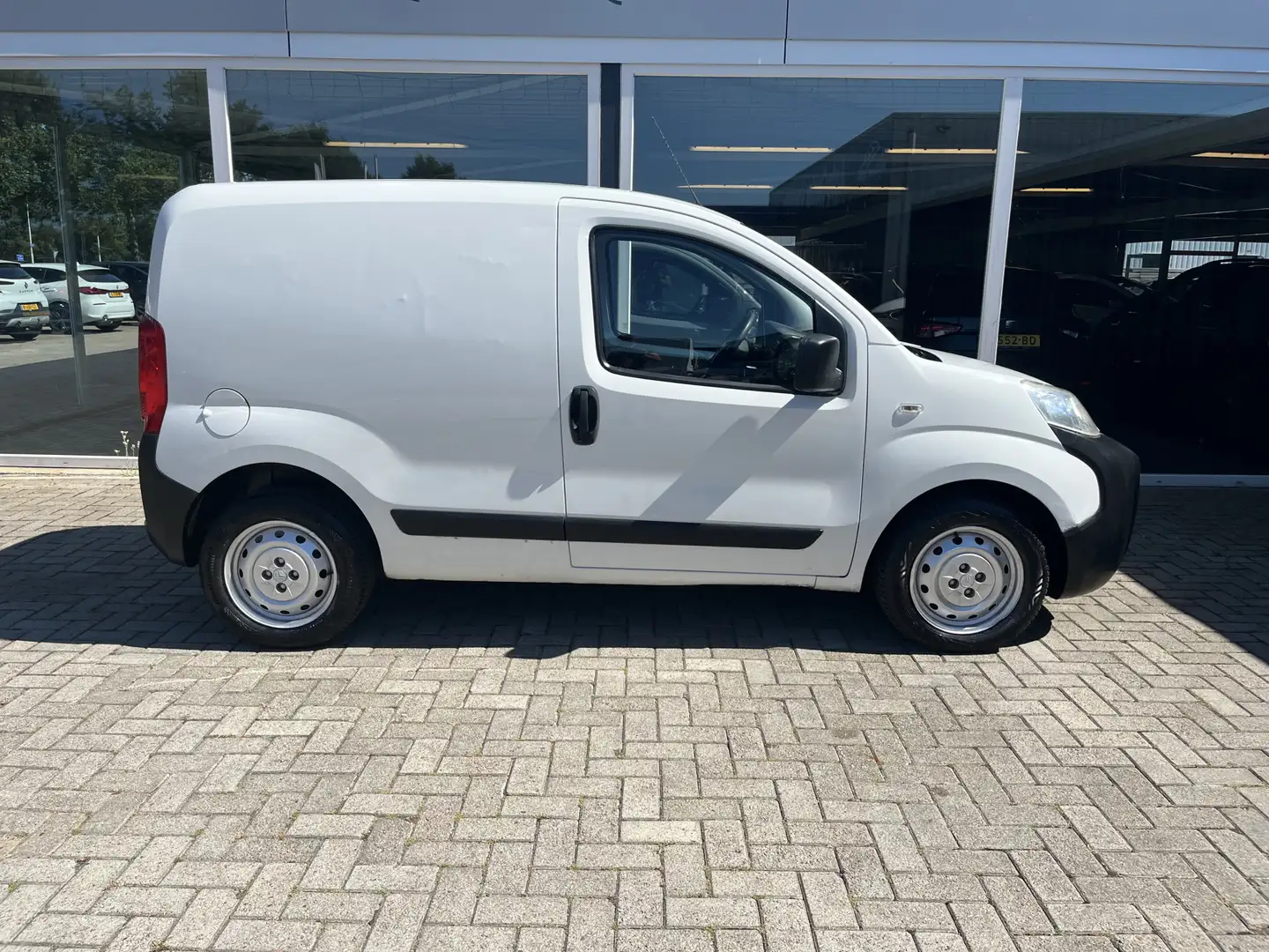 Citroen Nemo Nemo1.4i | Benzine | Grijs kenteken | 117.000 km | Weiß - 2
