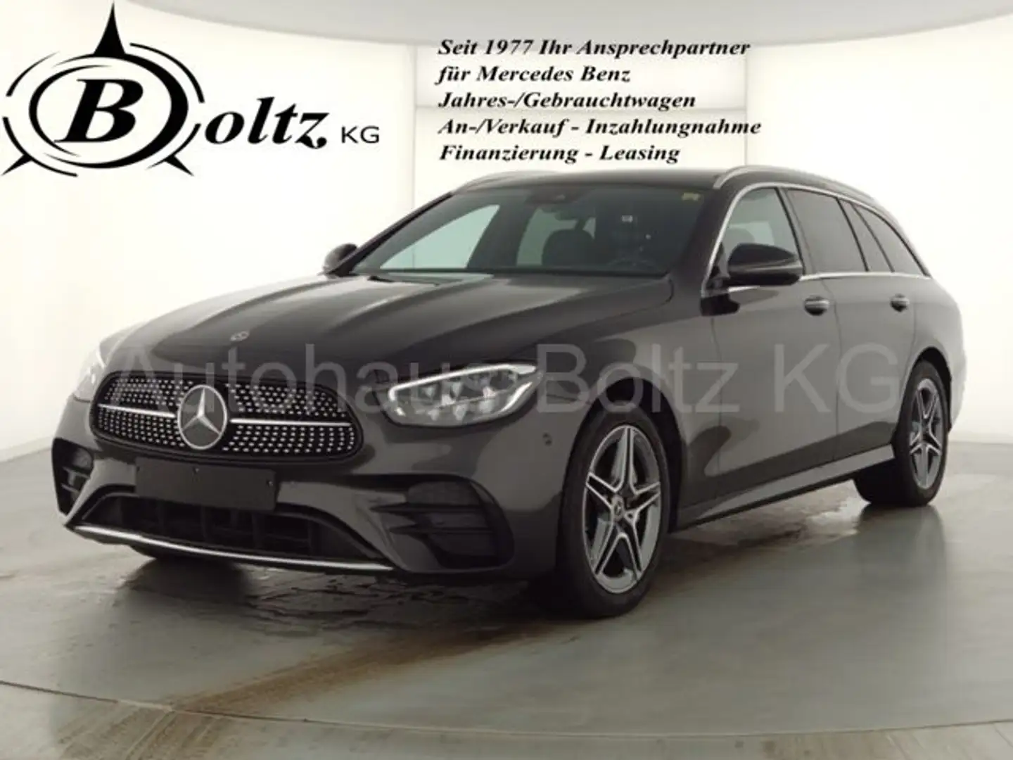 Mercedes-Benz E 300 T de AMG ENp 80000 Pano KGo Sound Totwinkel Gris - 1