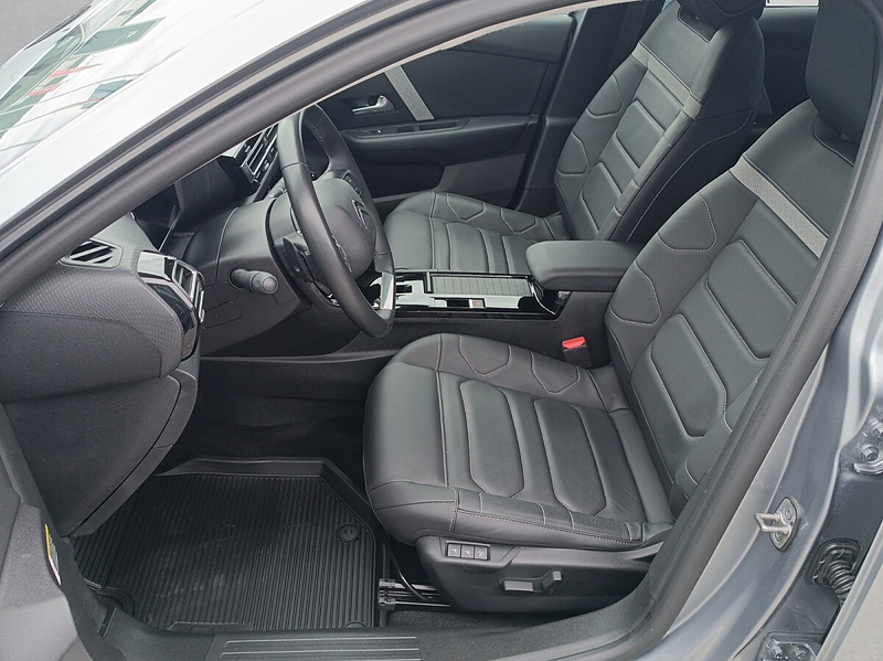 Citroen C4 X BlueHDI 130 S&S EAT8 Aut. Max — photo 9