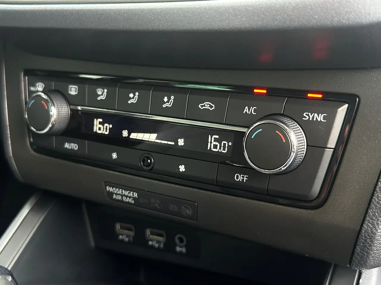 SEAT Arona — photo 32 sur 41