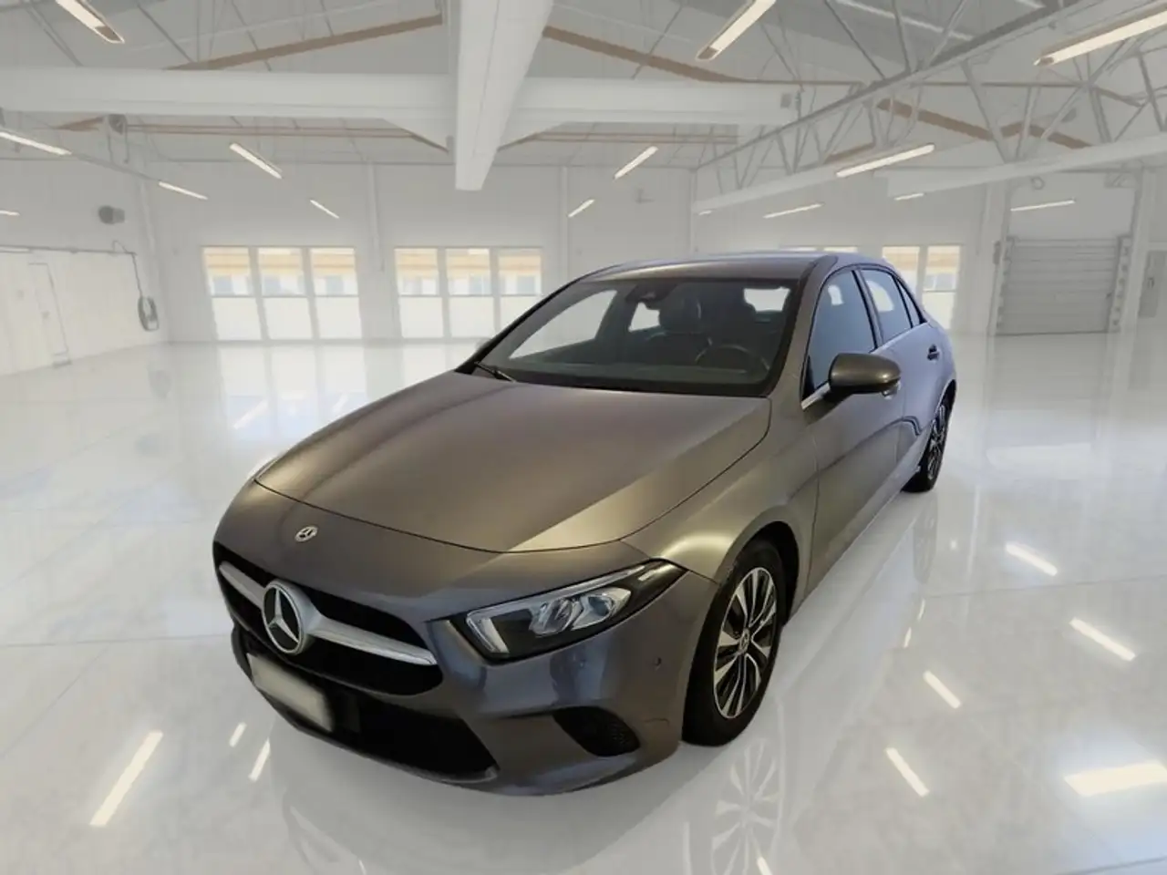 Mercedes-Benz A 180 A 180 D AUTOMATIC BUSINESS EXTRA 5 PORTE BERLINA