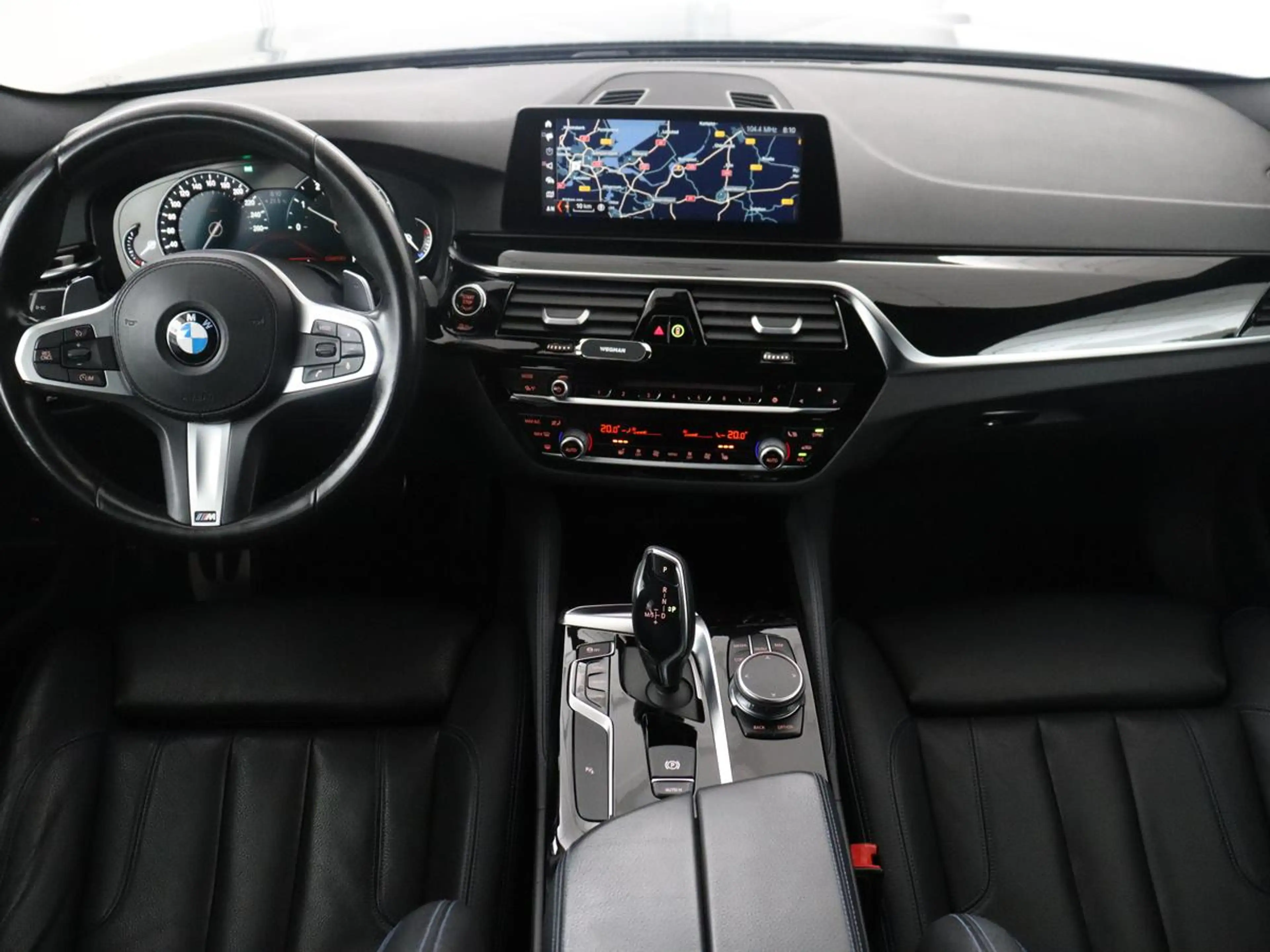 BMW 530 5-serie Touring 530i xDrive M-sport High Executive — photo 3
