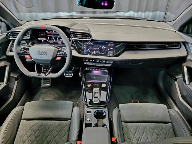 Audi RS3 view 11