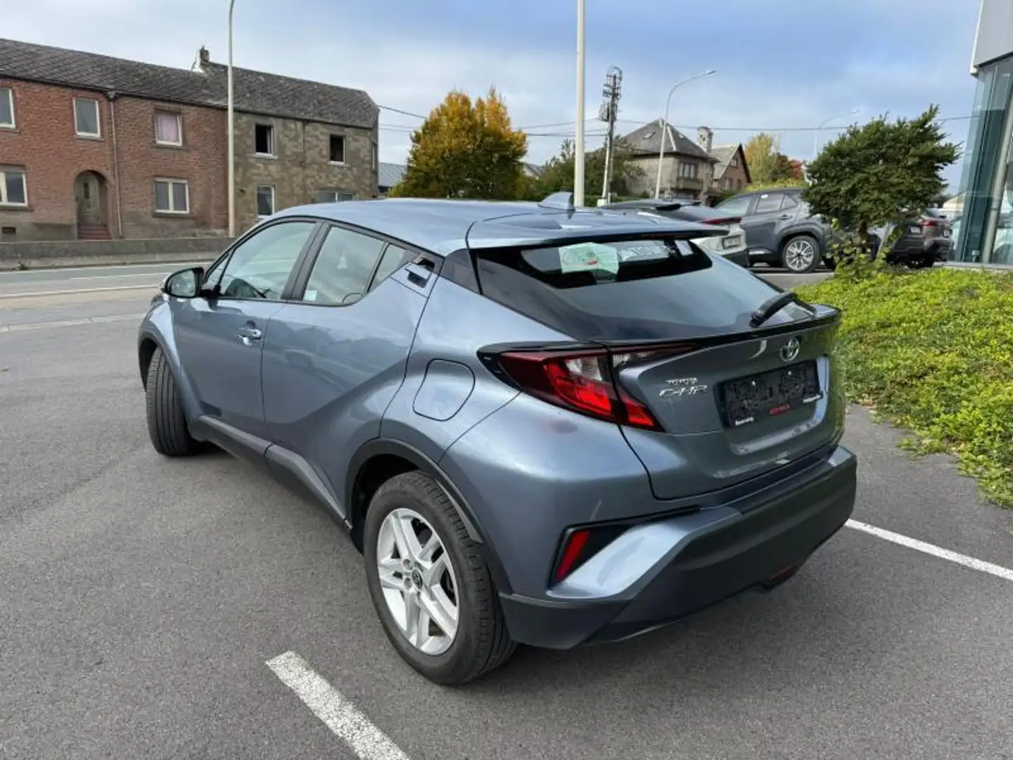 Toyota C-HR 1.8L Hybrid CVT C-ENTER Gris - 2