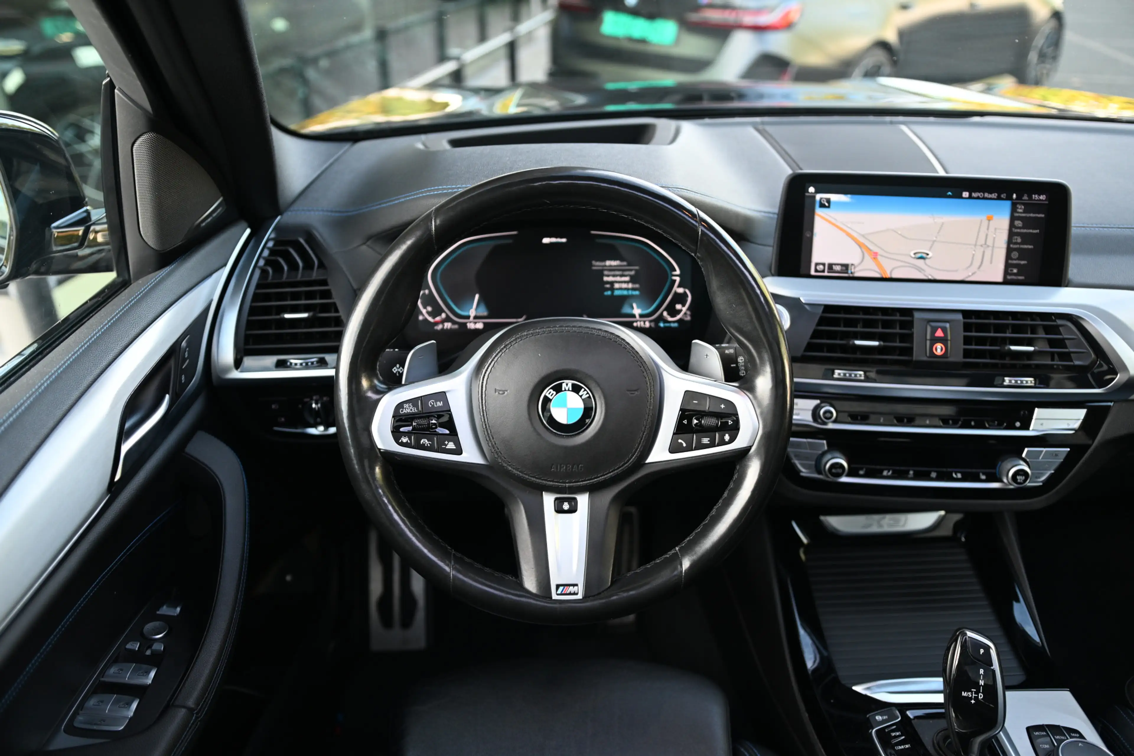 BMW X3 xDrive30e M Sport Automaat / Panoramadak / Sportst — photo 8