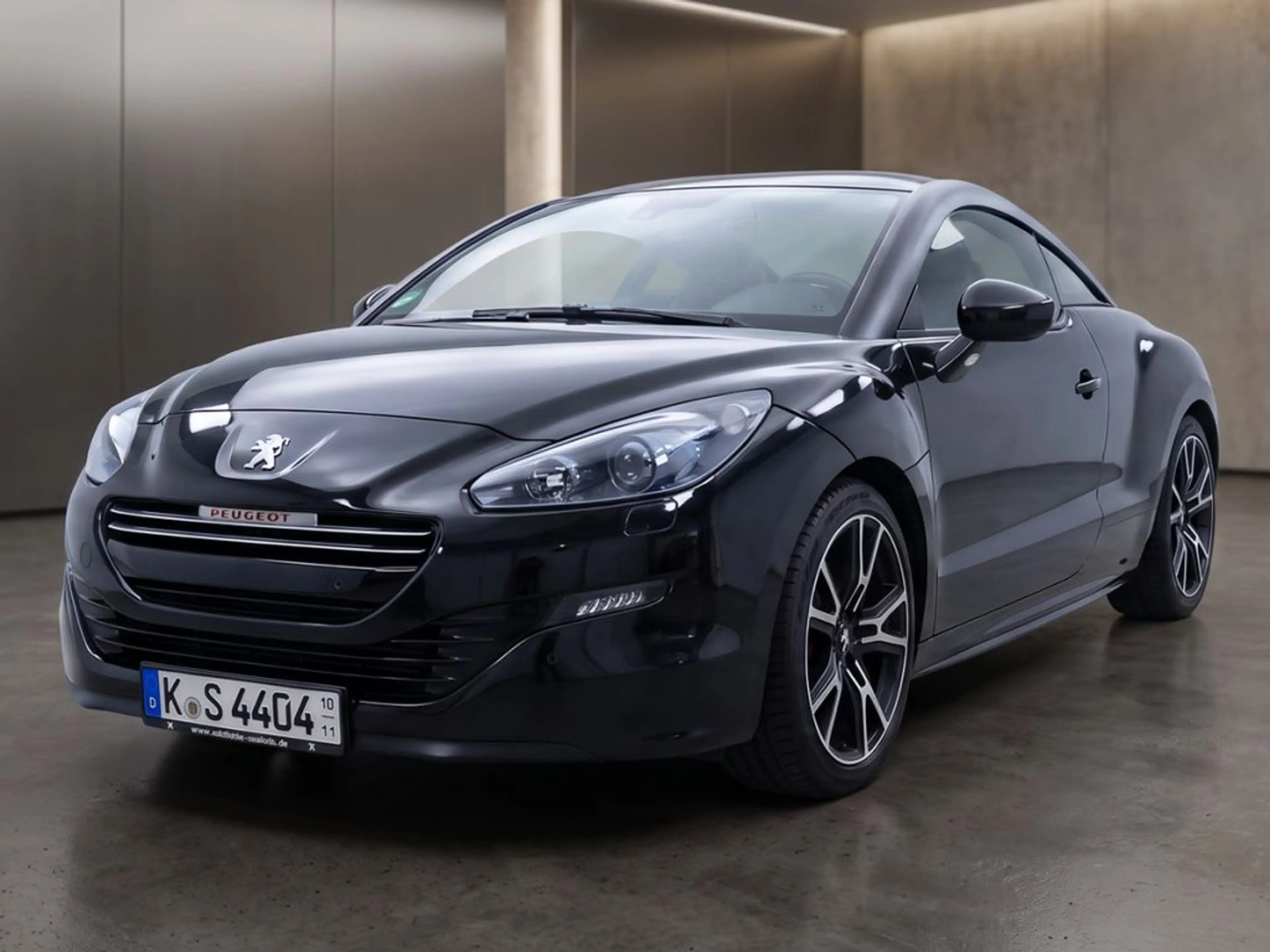Peugeot RCZ R 270THP — photo 9
