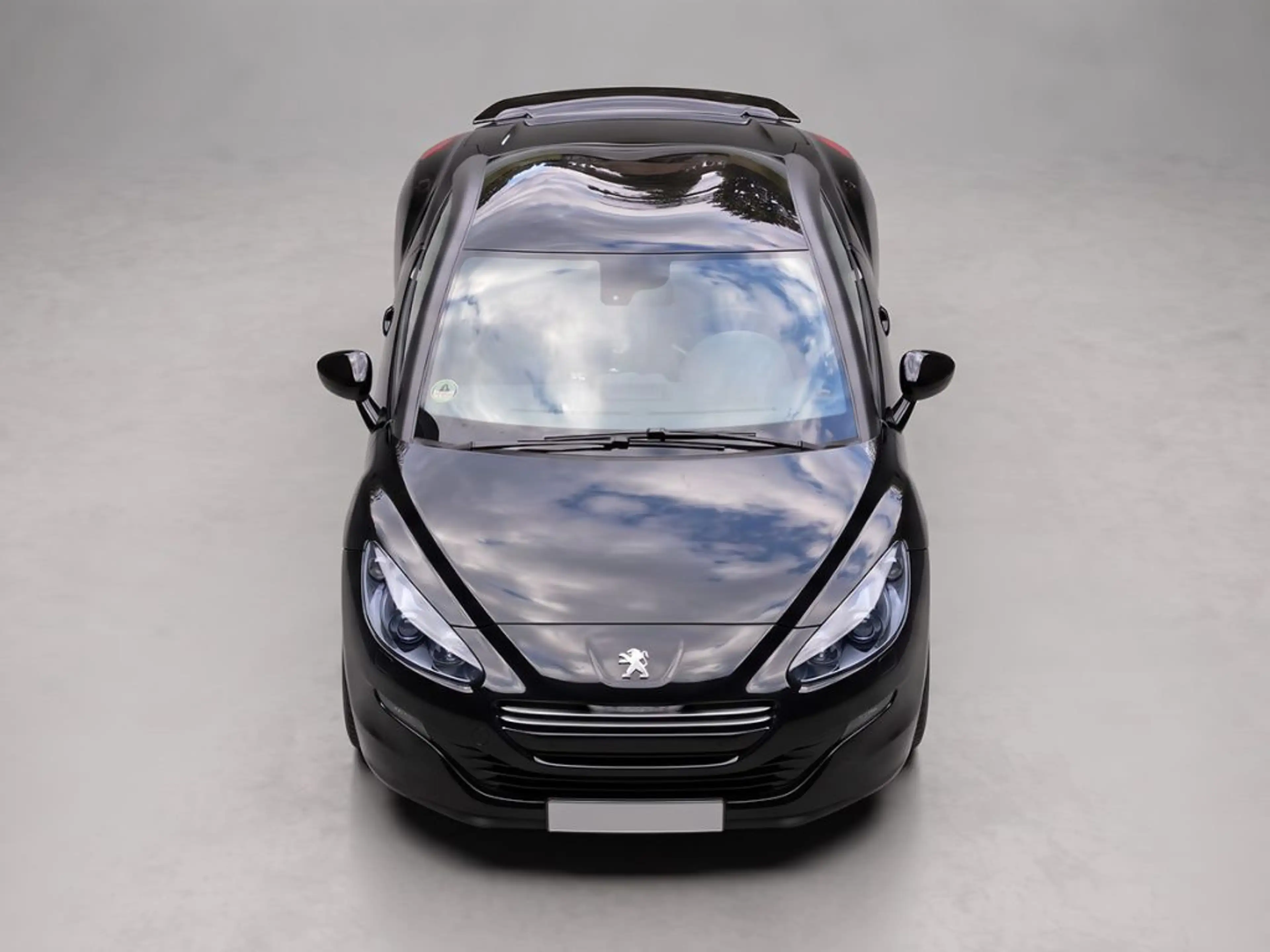 Peugeot RCZ R 270THP — photo 10
