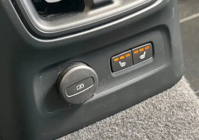 Volvo XC40 view 20