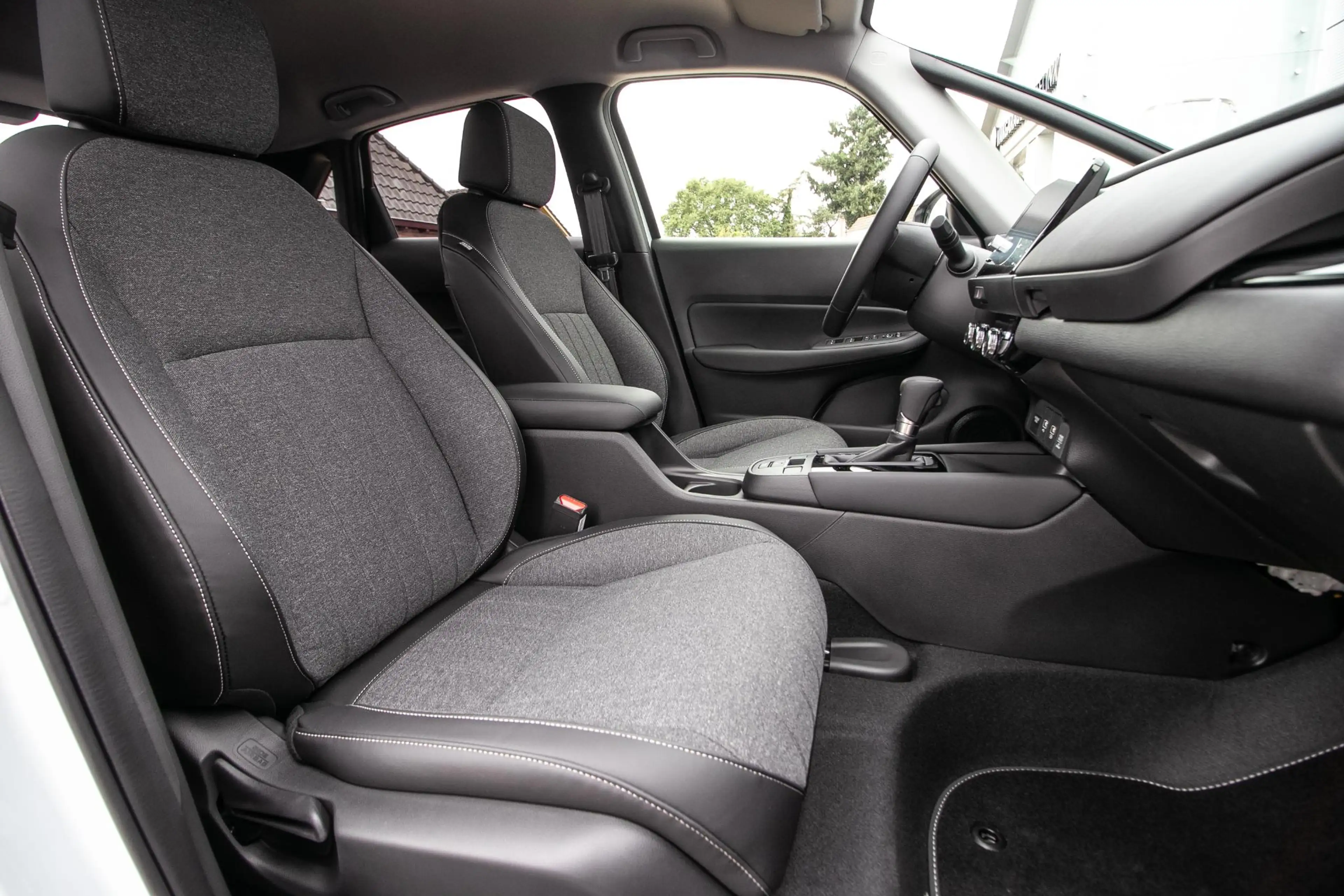 Honda Jazz 1.5 e:HEV Advance — photo 5